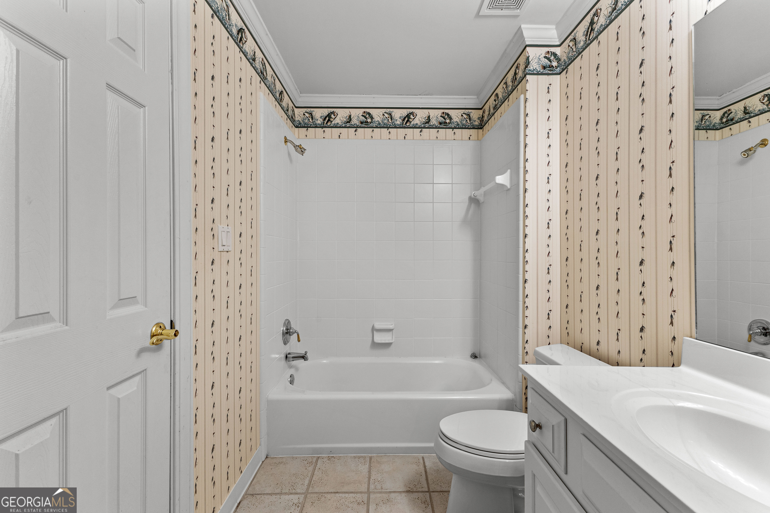 Fayetteville, Georgia 30215, United States, 4 Bedrooms Bedrooms, ,5 BathroomsBathrooms,Residential,Pending,140184