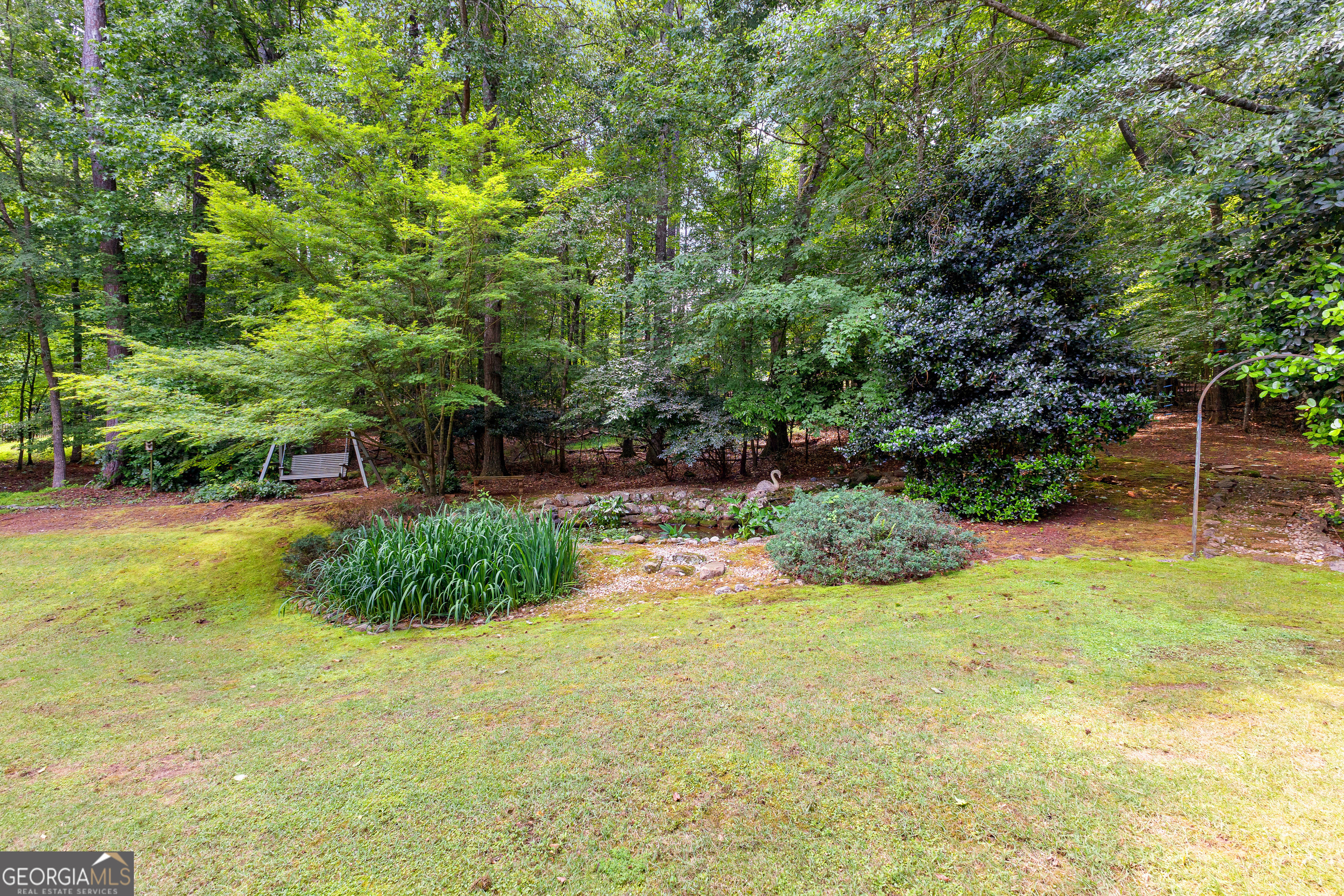 Fayetteville, Georgia 30215, United States, 4 Bedrooms Bedrooms, ,5 BathroomsBathrooms,Residential,Pending,140184