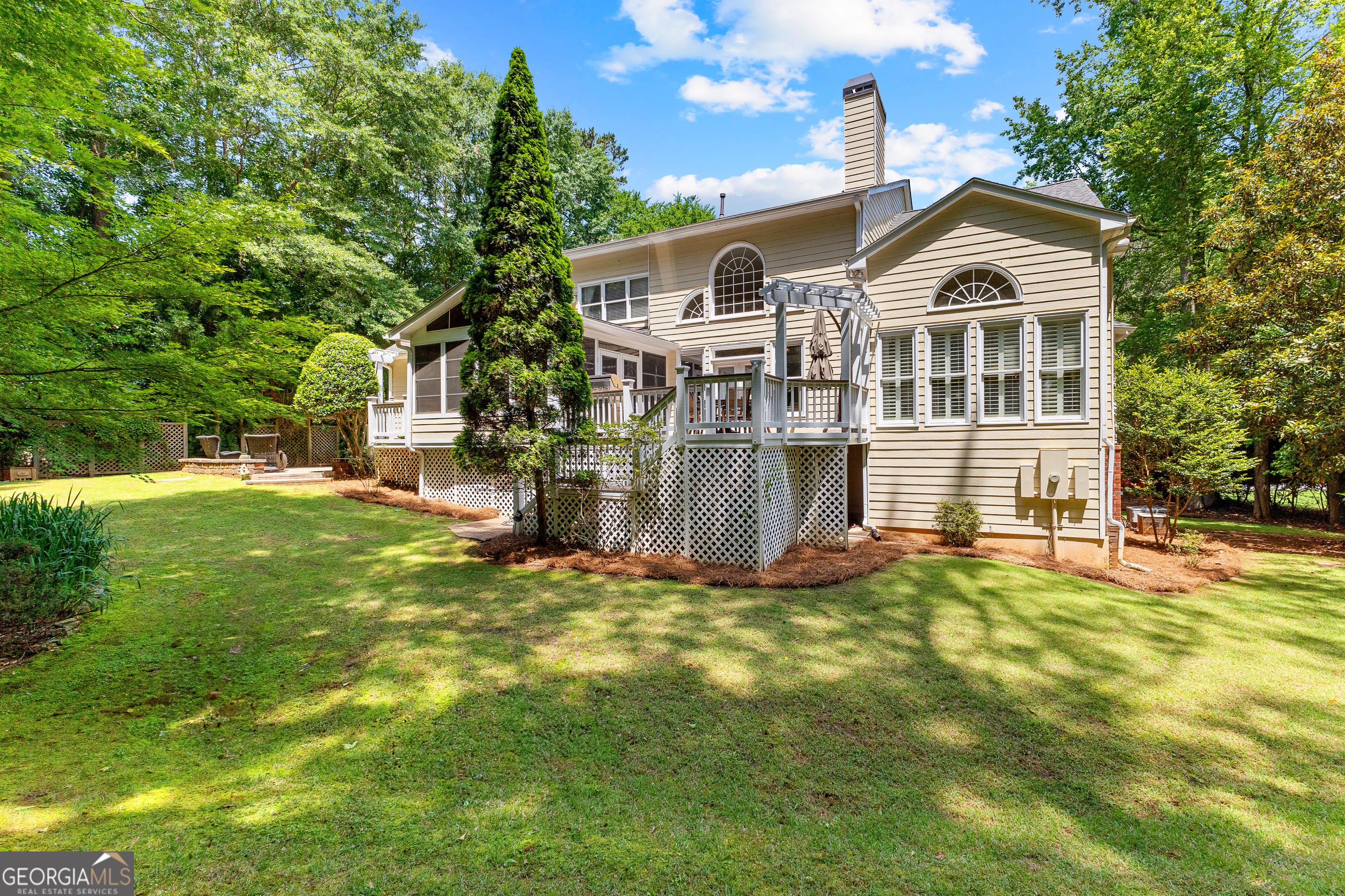 Fayetteville, Georgia 30215, United States, 4 Bedrooms Bedrooms, ,5 BathroomsBathrooms,Residential,Pending,140184