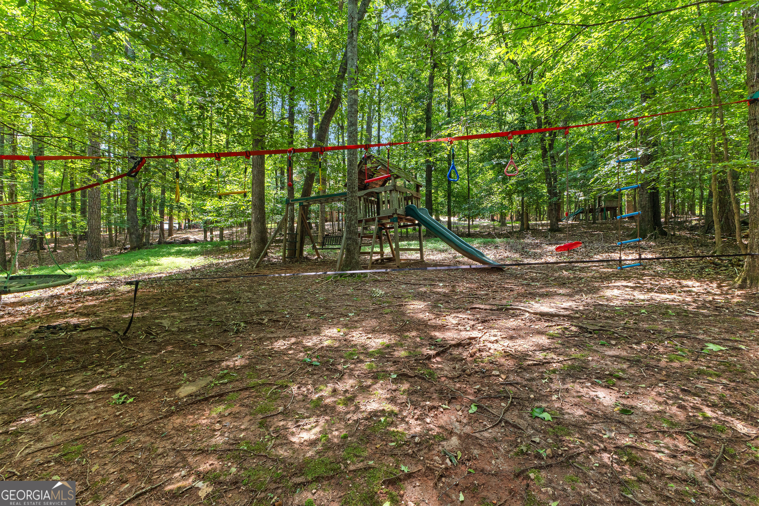 Fayetteville, Georgia 30215, United States, 4 Bedrooms Bedrooms, ,5 BathroomsBathrooms,Residential,Pending,140184