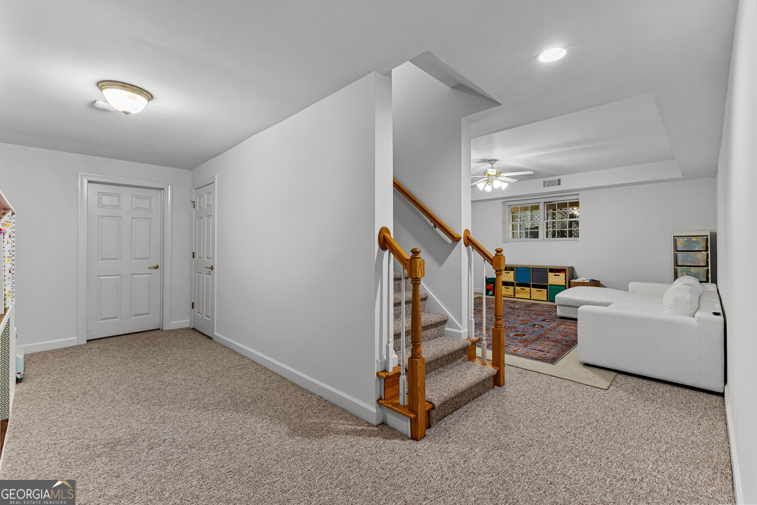 Fayetteville, Georgia 30215, United States, 4 Bedrooms Bedrooms, ,5 BathroomsBathrooms,Residential,Pending,140184