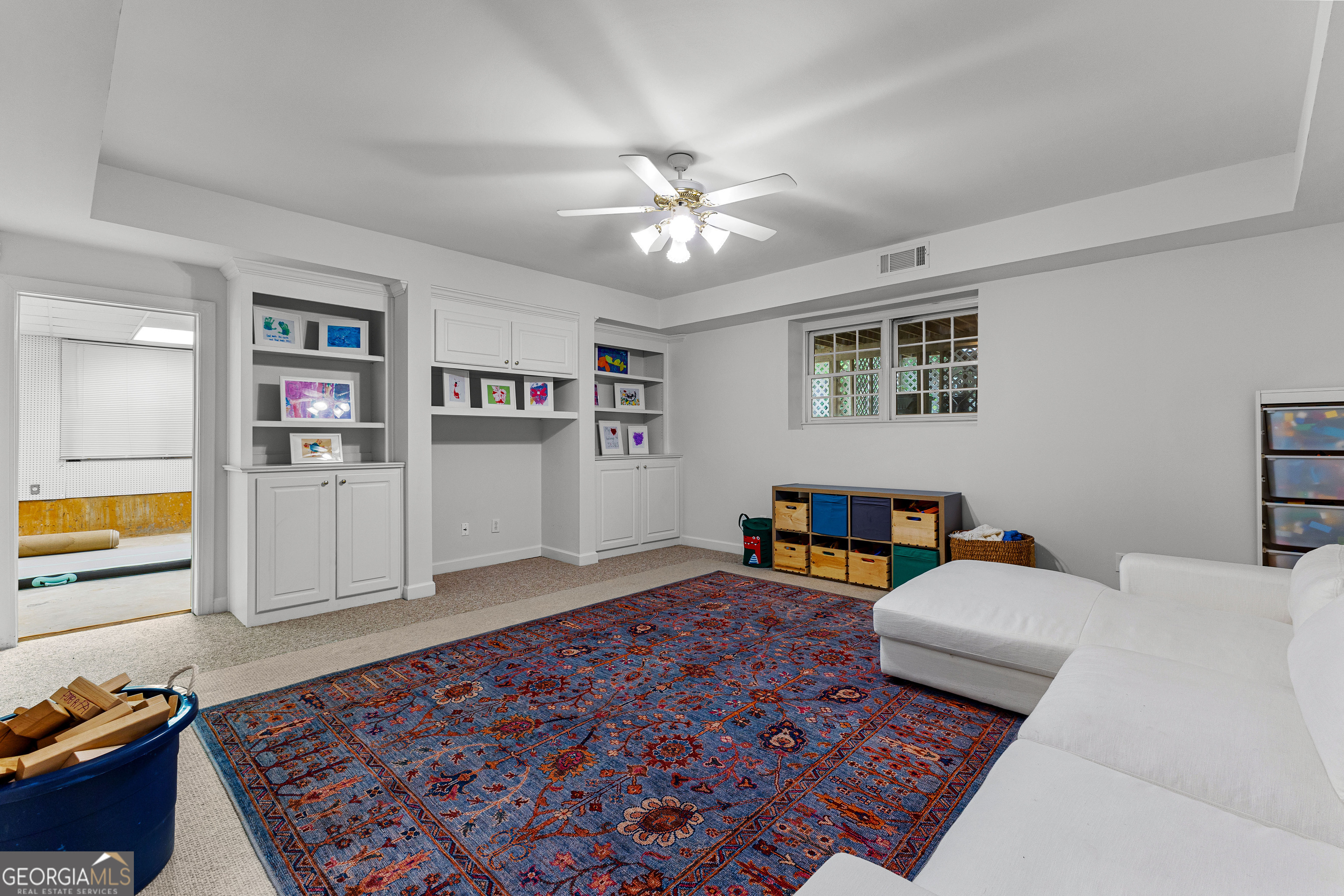 Fayetteville, Georgia 30215, United States, 4 Bedrooms Bedrooms, ,5 BathroomsBathrooms,Residential,Pending,140184