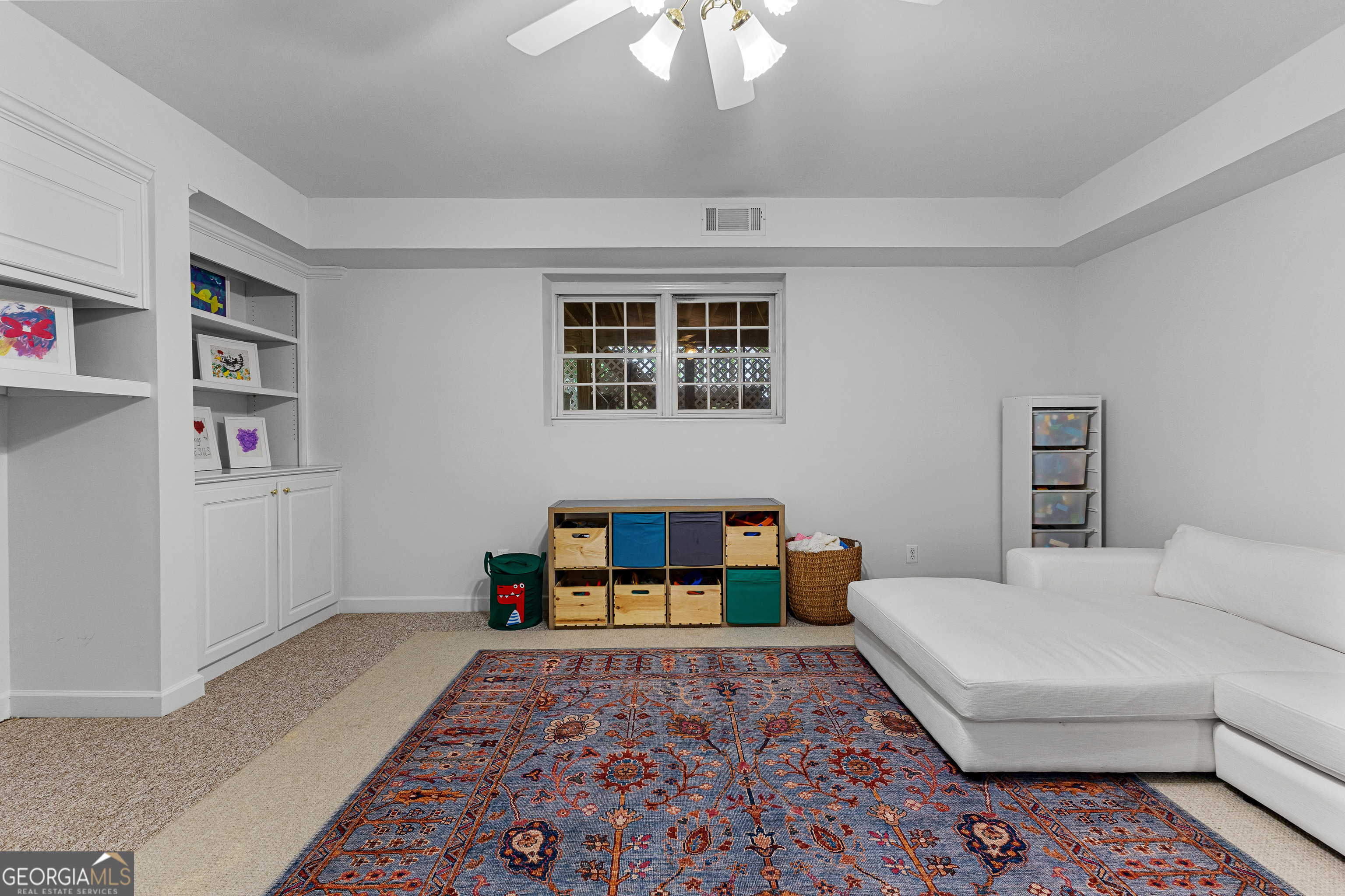 Fayetteville, Georgia 30215, United States, 4 Bedrooms Bedrooms, ,5 BathroomsBathrooms,Residential,Pending,140184