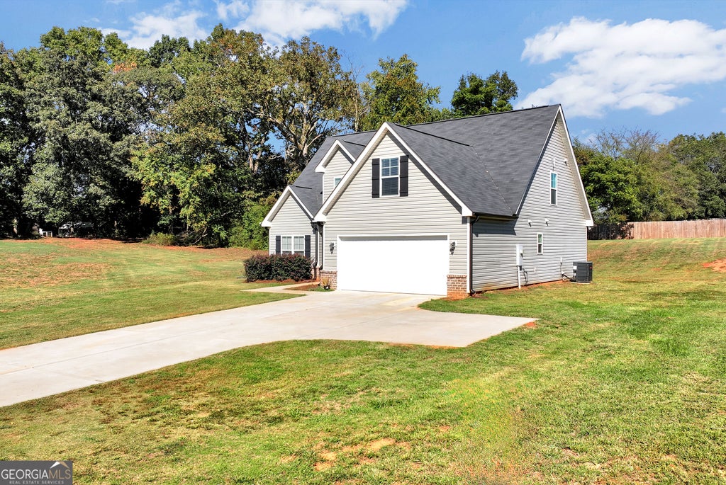 Photo of 5172 Sandy Cross Road #11, Carnesville, GA 30521 (MLS # 10873793)
