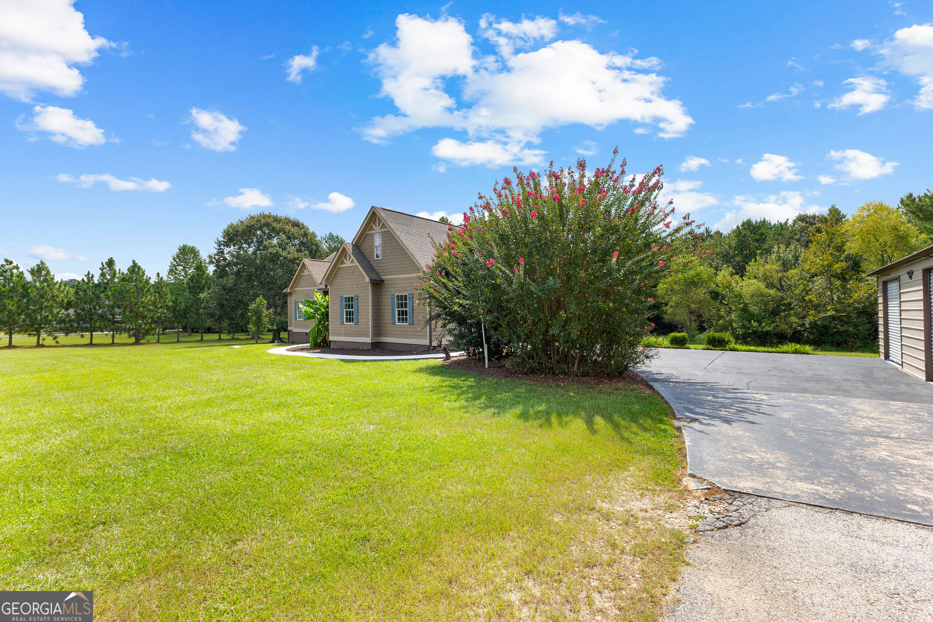 Brooks, Georgia 30205, United States, 4 Bedrooms Bedrooms, ,3 BathroomsBathrooms,Residential,Active,200893