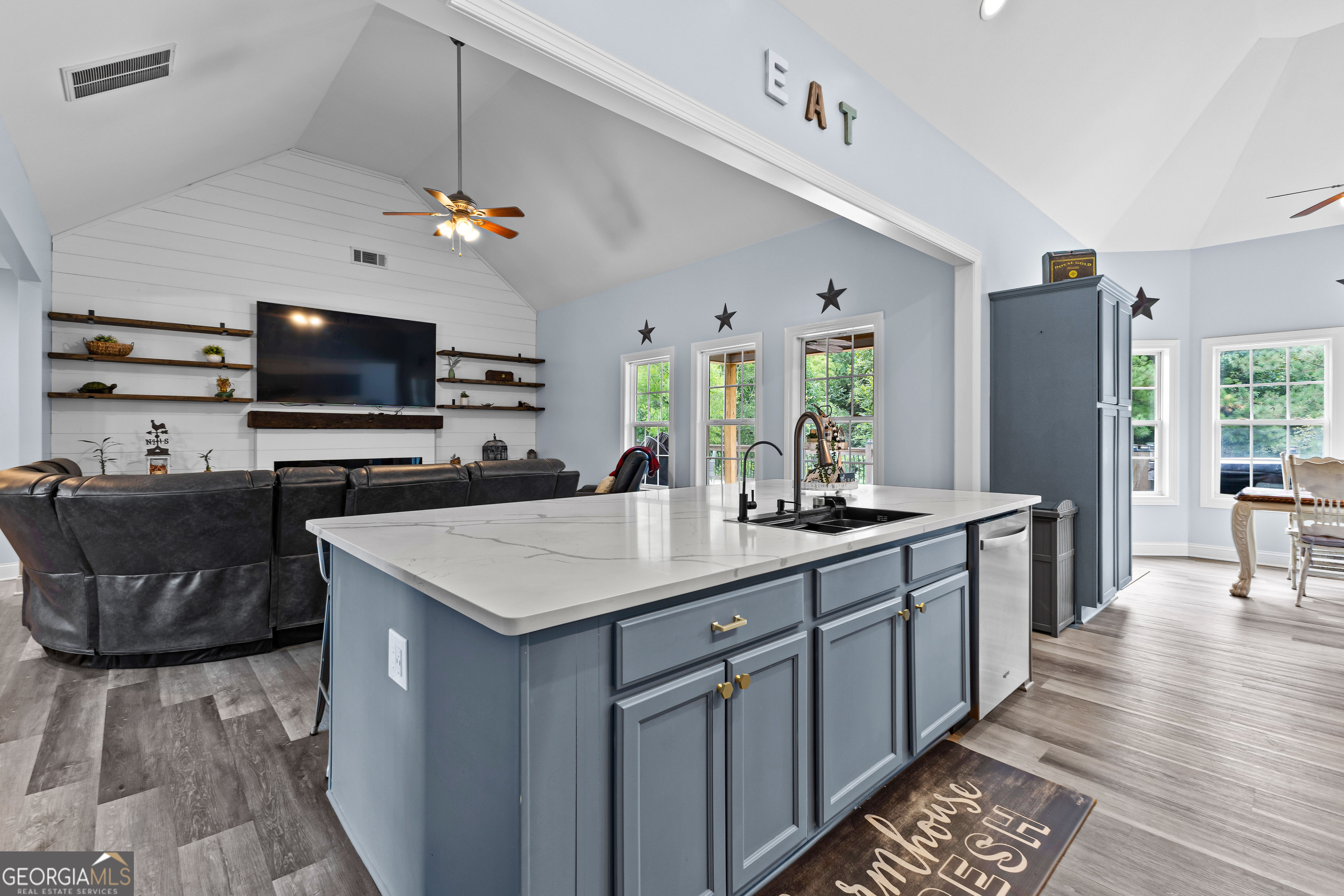 Brooks, Georgia 30205, United States, 4 Bedrooms Bedrooms, ,3 BathroomsBathrooms,Residential,Active,200893