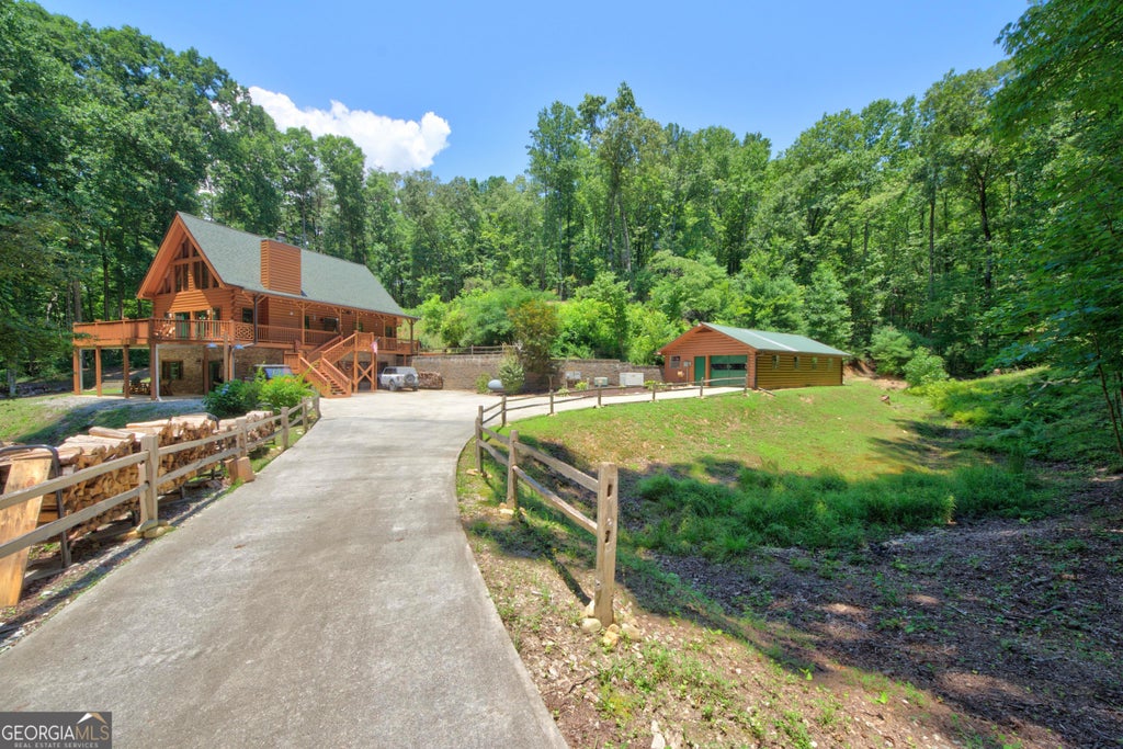 Photo of 750 Seye Wailo Trail, Clarkesville, GA 30523 (MLS # 10801489)
