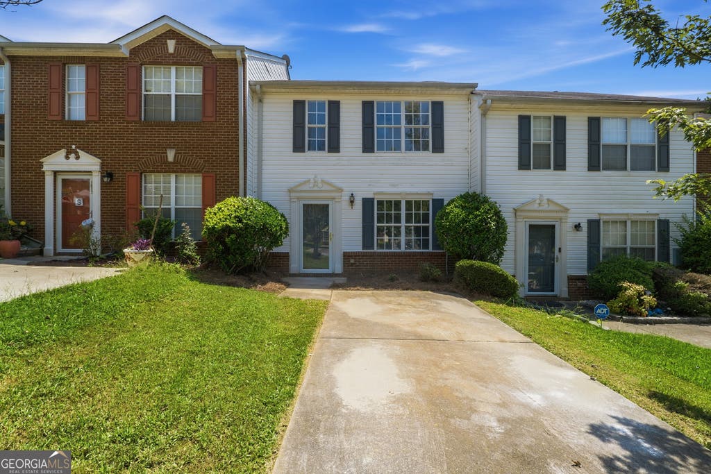 Photo of 1318 Revelstoke Cove, Riverdale, GA 30296 (MLS # 10818505)