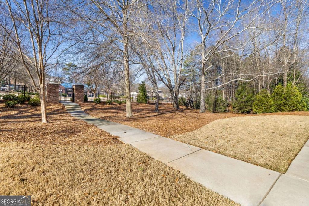 Photo of 128 Everley Walk, Alpharetta, GA 30009 (MLS # 10680418)