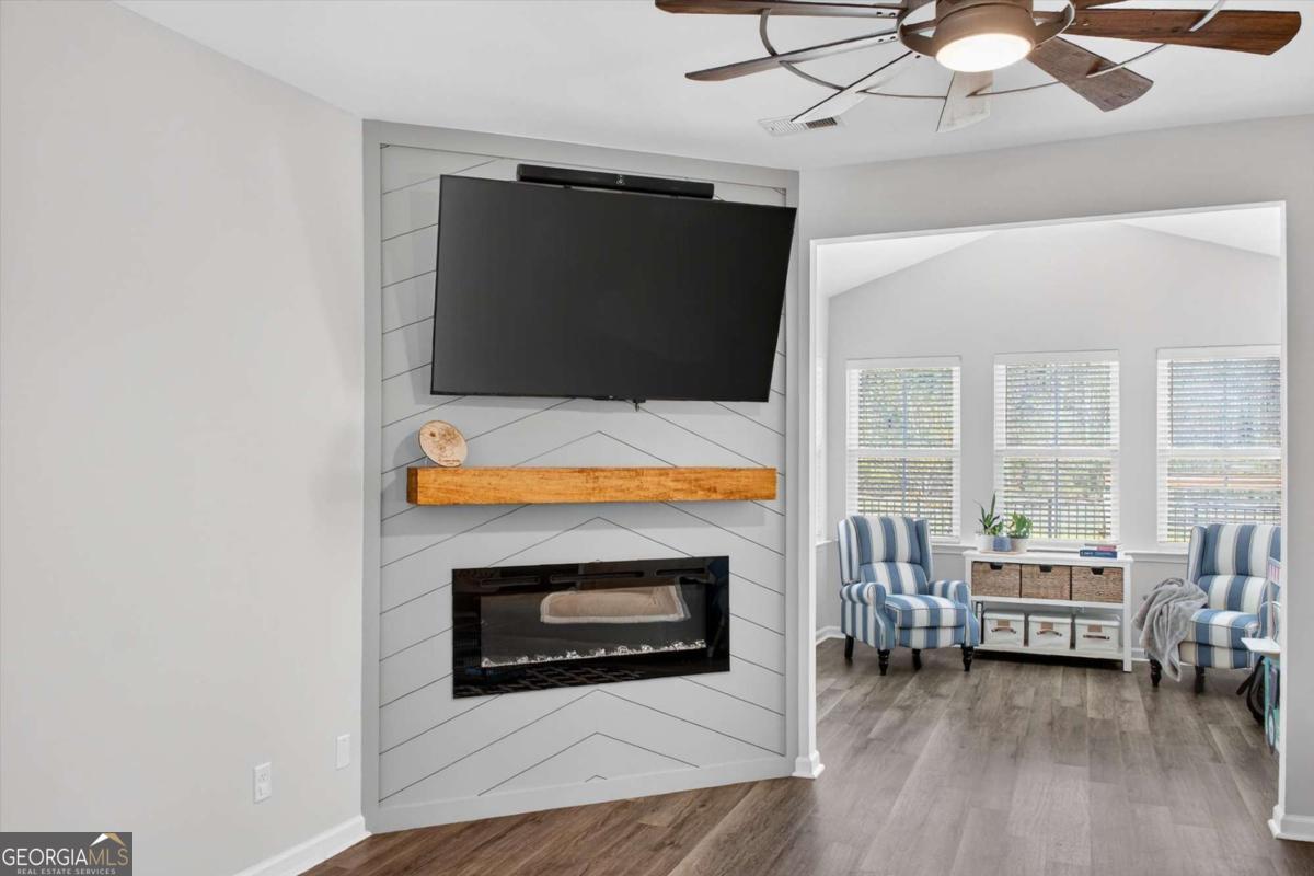 257 Beecher DR