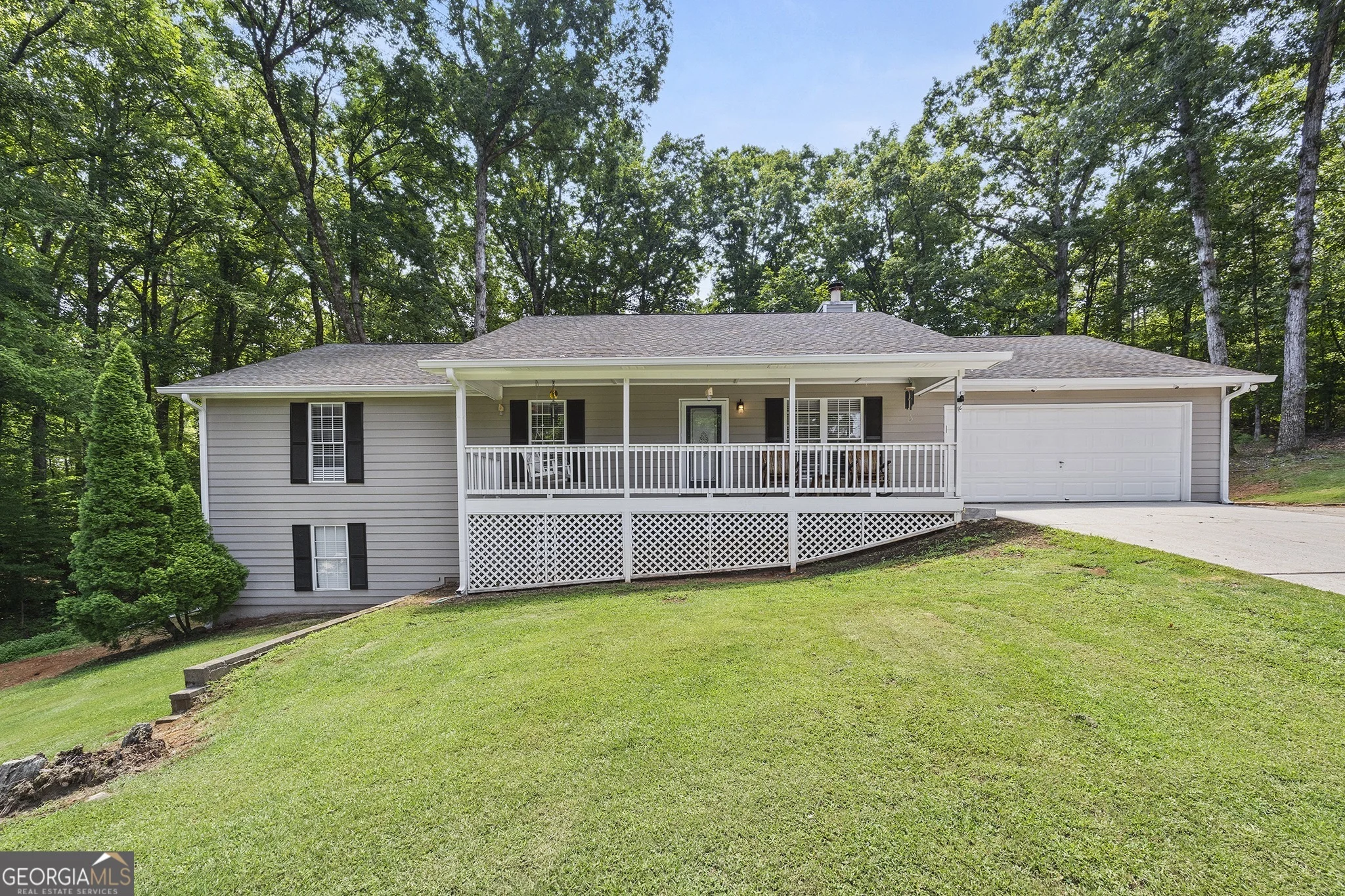 515 Creek View Place