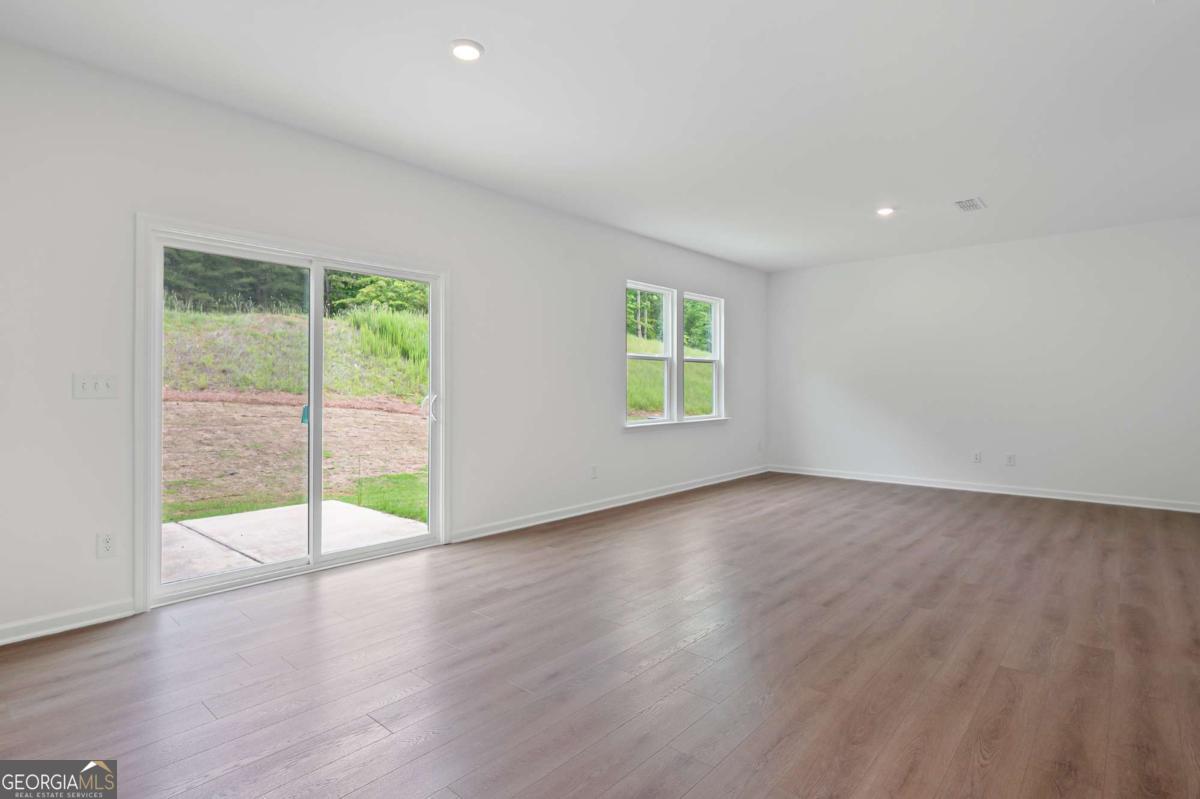 Avery Ridge - Residential