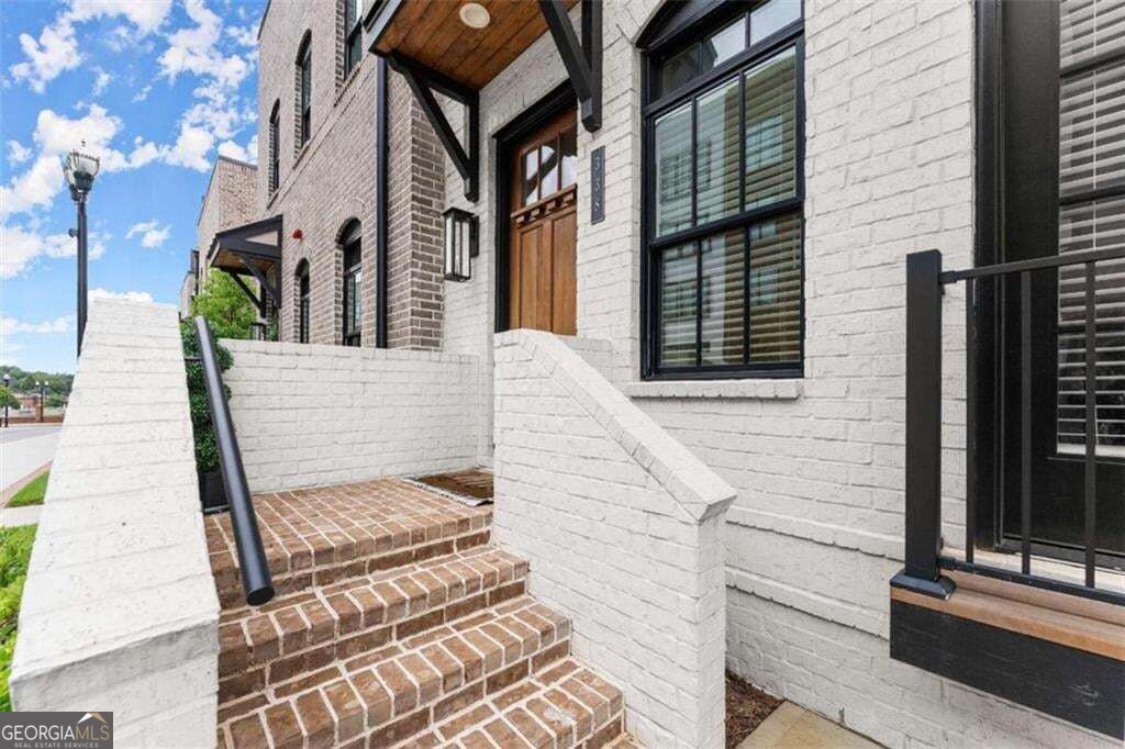 338 SUGARVIEW RD