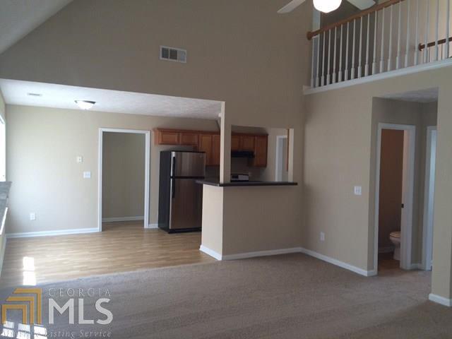 Overlook At Lake Ridge - Residential
