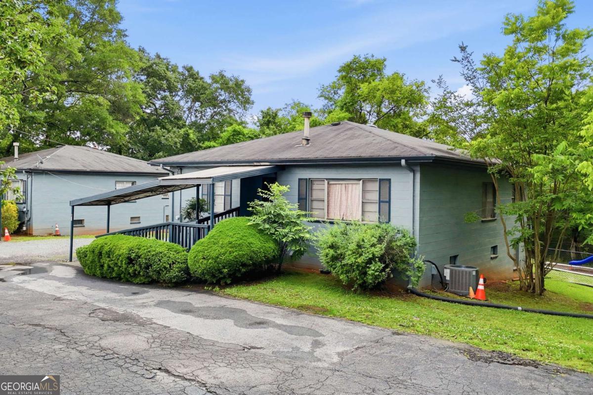 96 W Felton RD