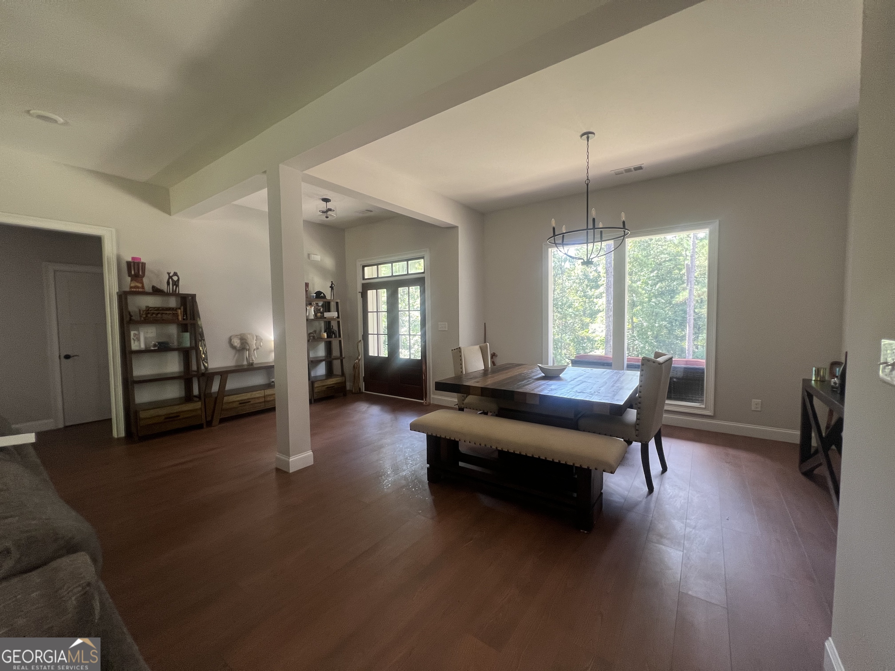 175 River Forest DR