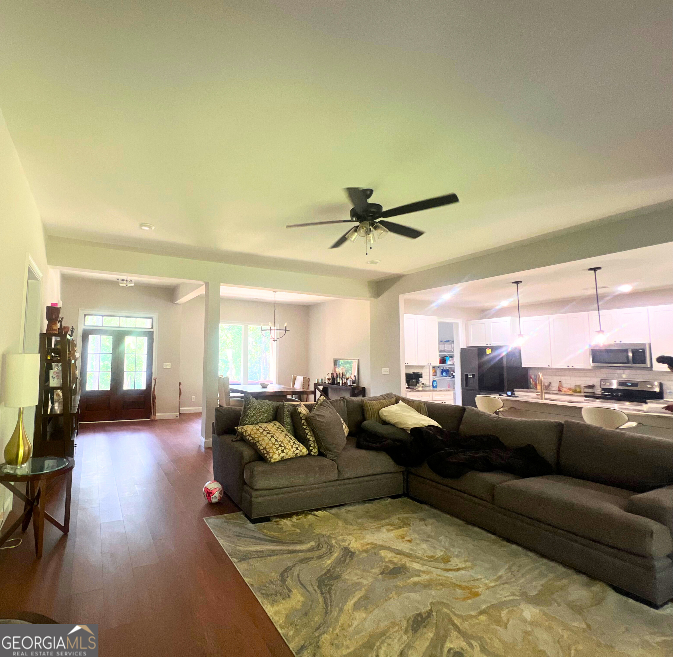 175 River Forest DR