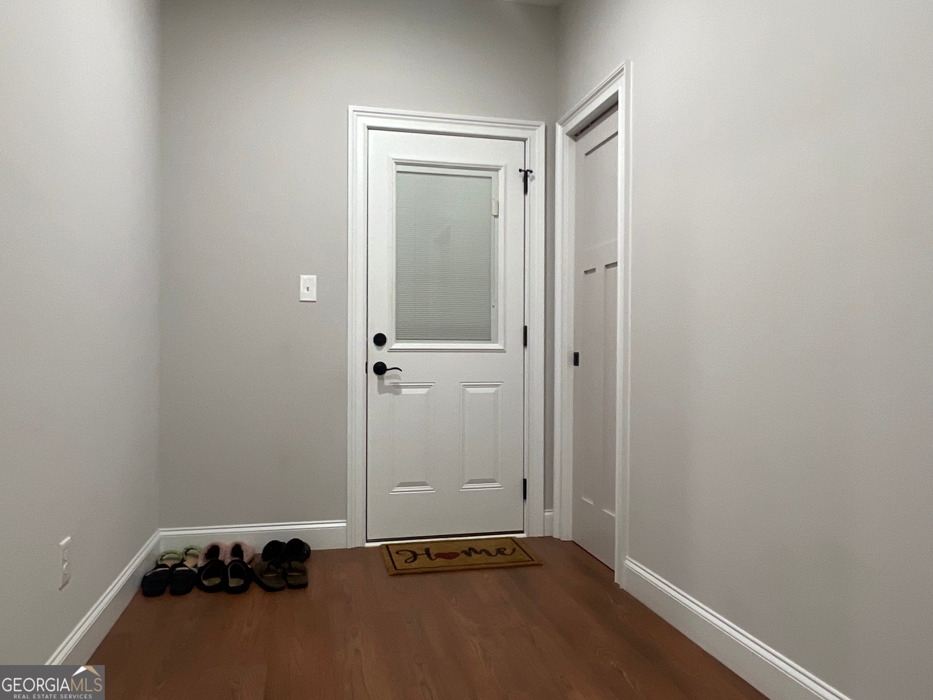 175 River Forest DR