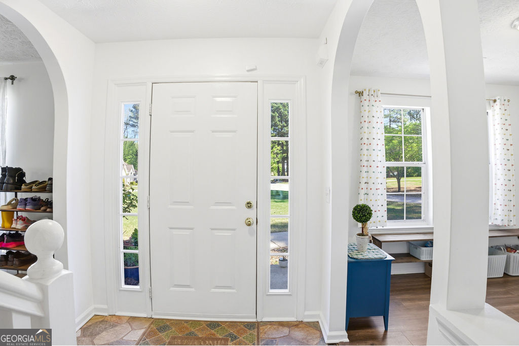 57 Biltmore CIR