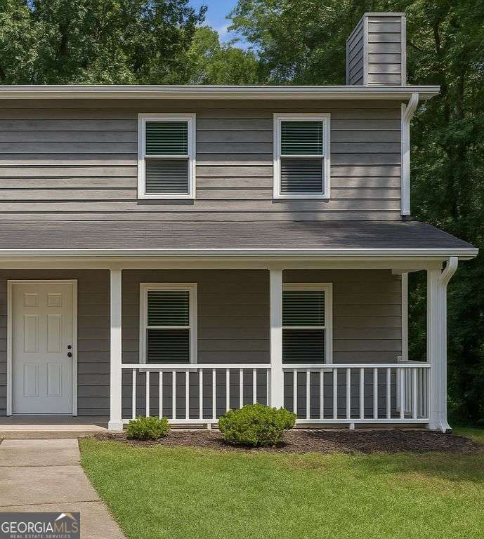 Updated townhome offering comfort, style, and convenience with no HOA fees or rental restrictions! Conveniently located in Smyrna, this 2-bedroom, 2.5-bath townhome features fresh paint, new flooring throughout, upgraded countertops, modern light fixtures, new water heater, and a new HVAC system. Main level includes a spacious living area, dining space, and a convenient half bath, while upstairs you'll find two large bedrooms, each with its own private full bath - ideal for roommates, guests, or a home office setup. Tucked in a quiet community just minutes from I-285, The Battery, Smyrna Market Village, and local dining and shopping.