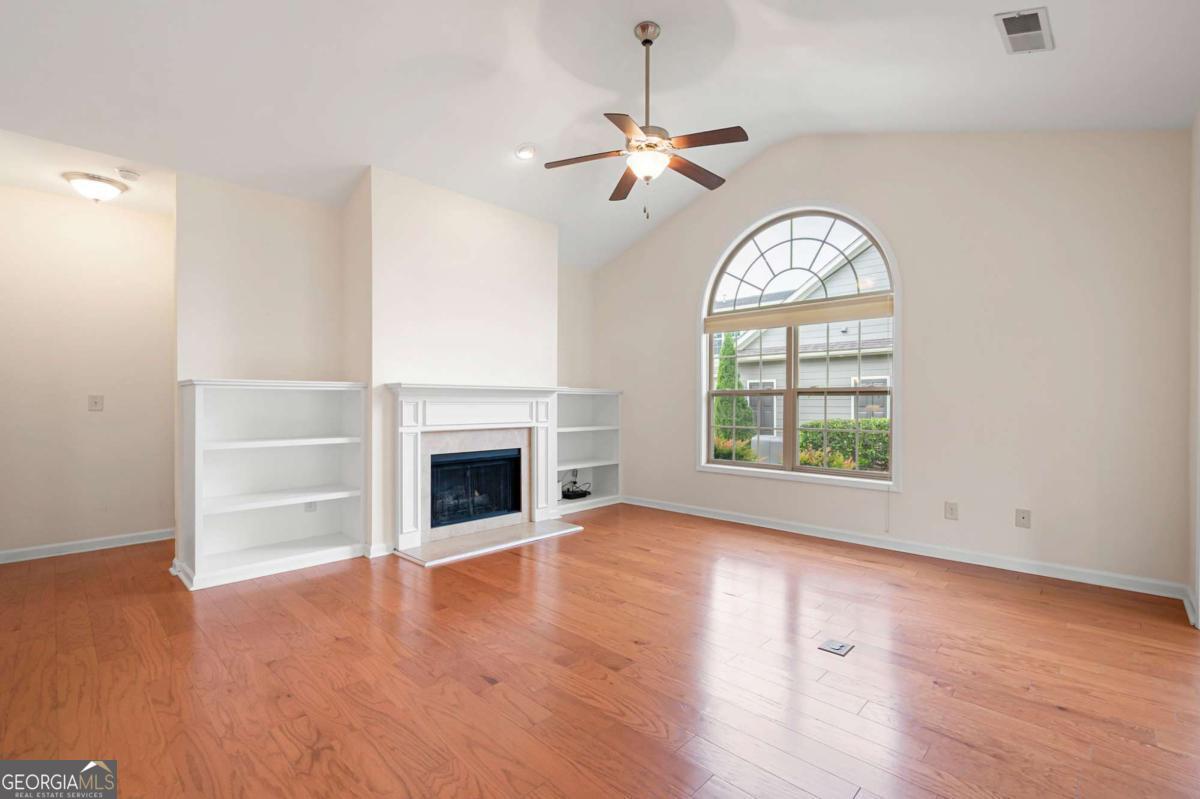 Grove Park Condos - Residential