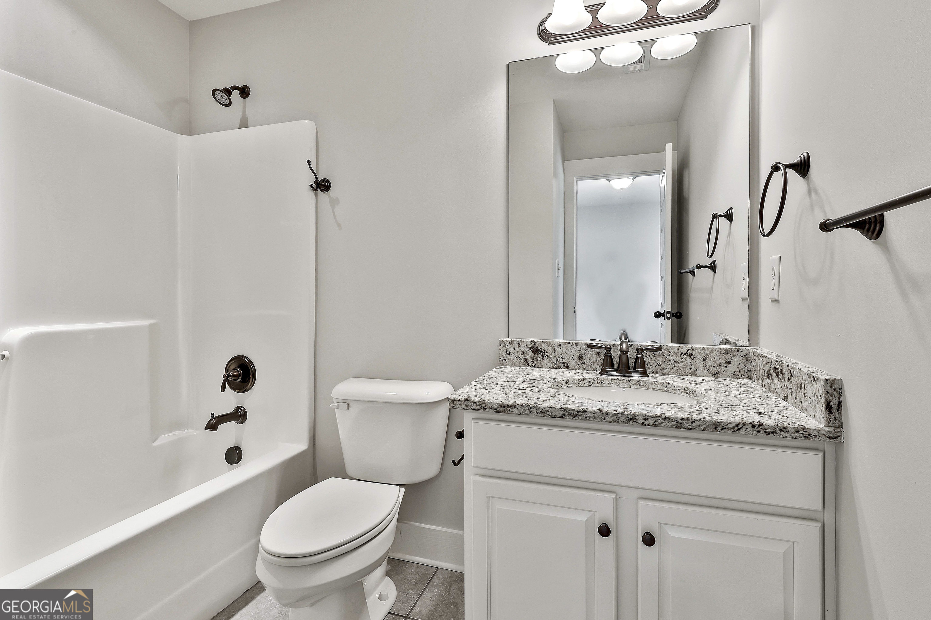 Peachtree City, Georgia 30269, United States, 6 Bedrooms Bedrooms, ,4 BathroomsBathrooms,Residential,Active,133593