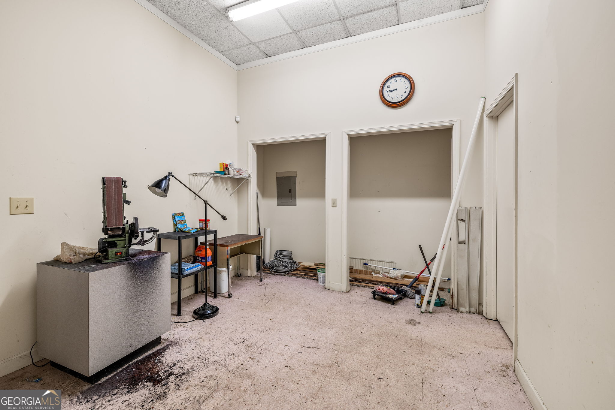 None - Commercial Lease