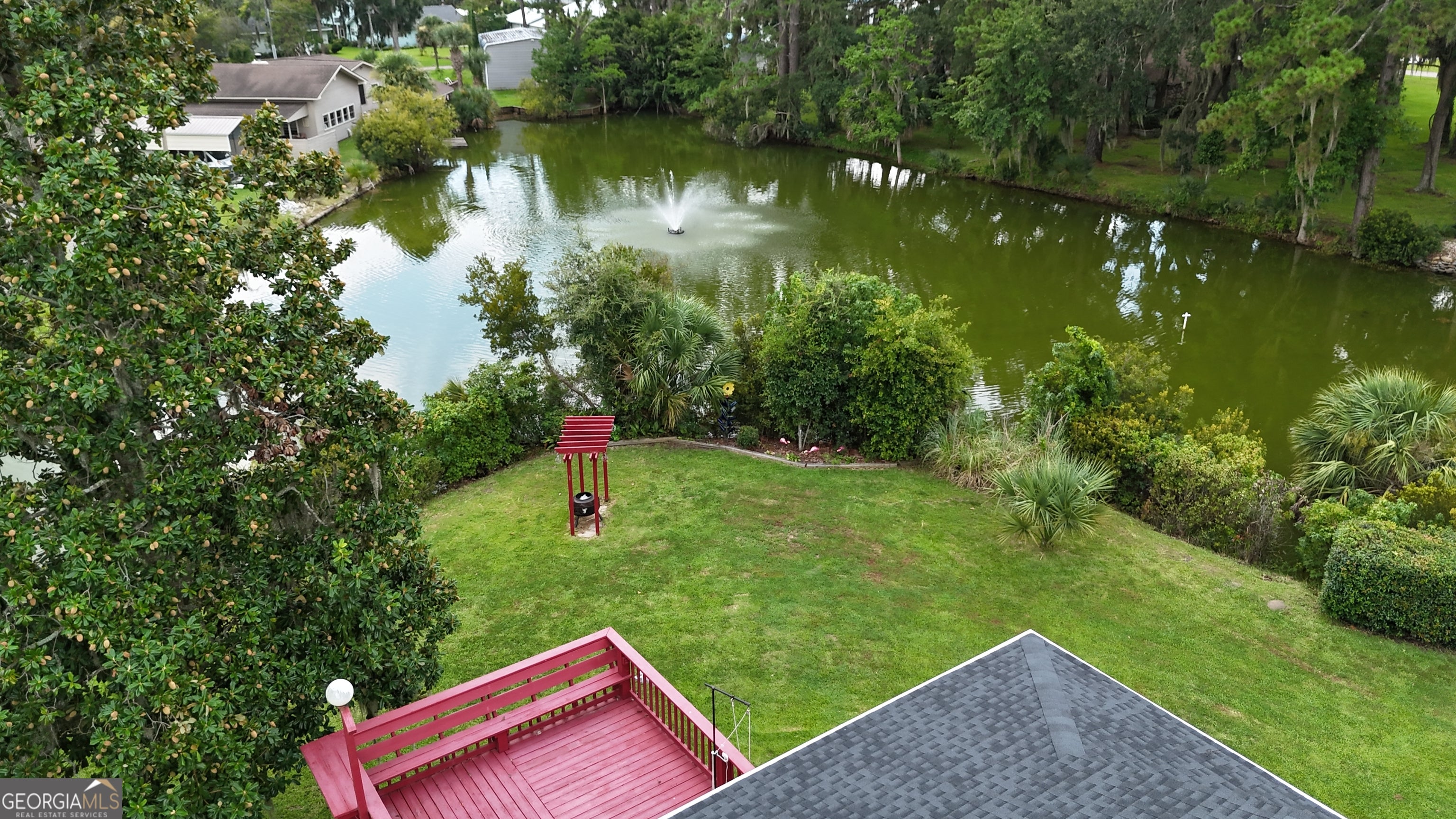 276 Circle DR