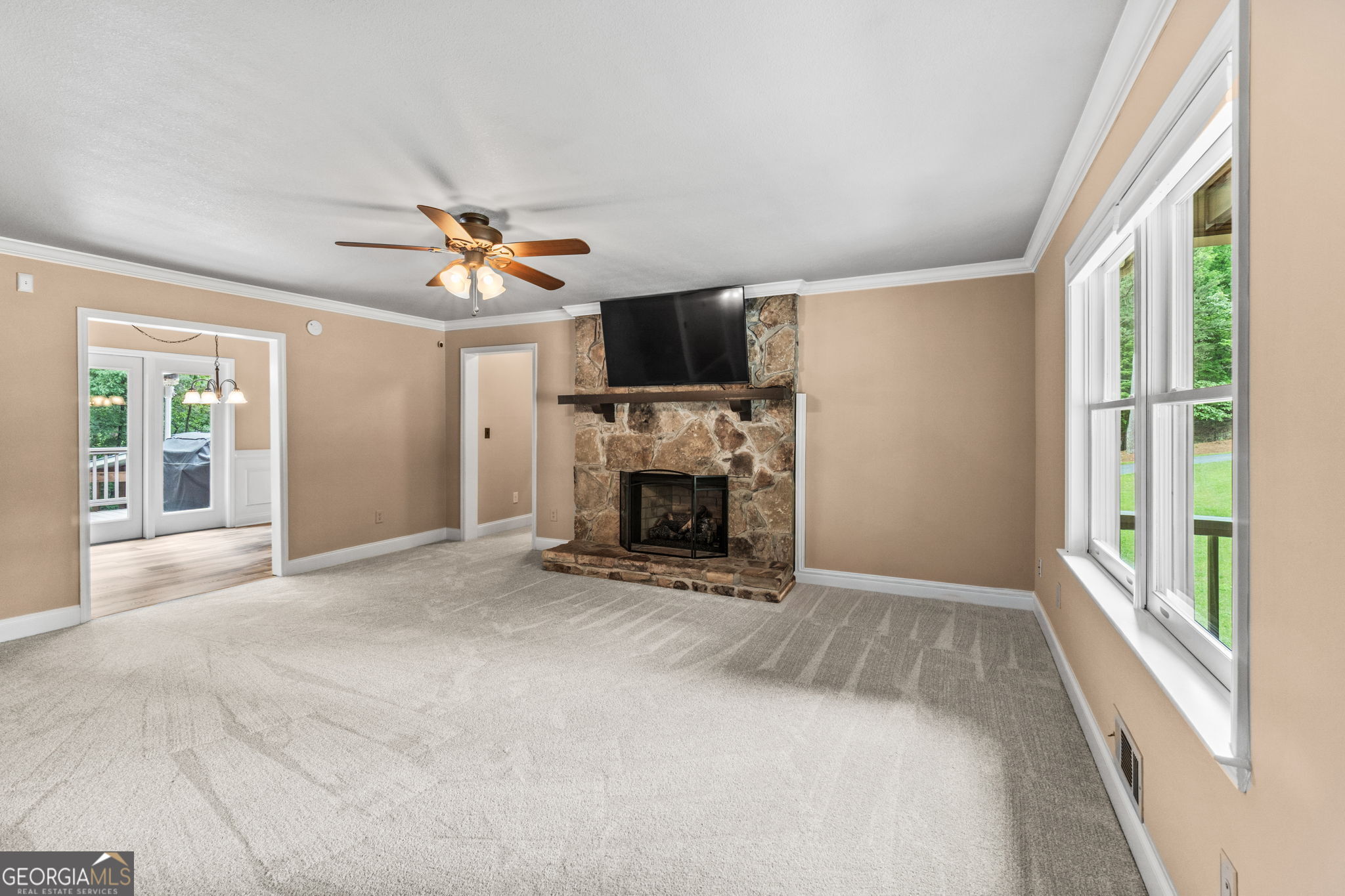 4886 Mount Vernon RD