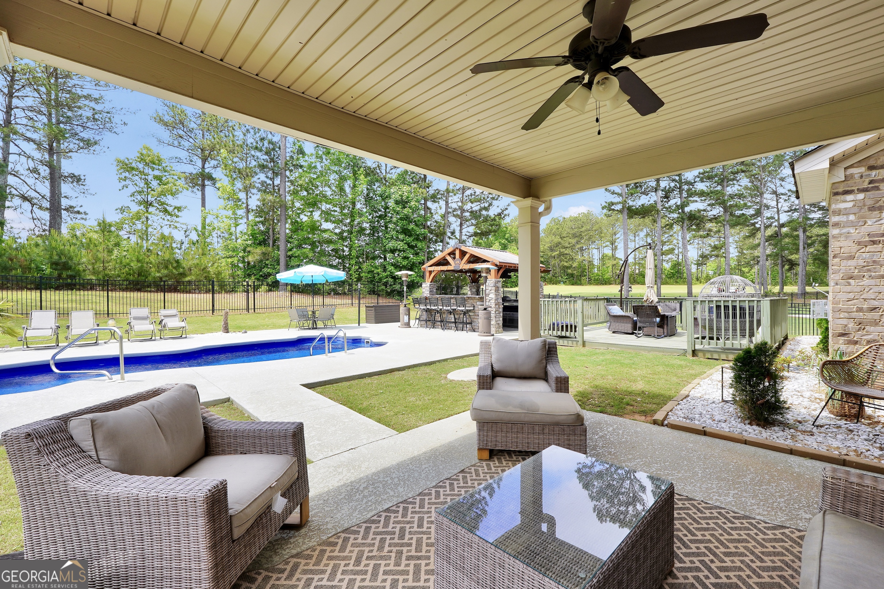3709 Royer LN 23