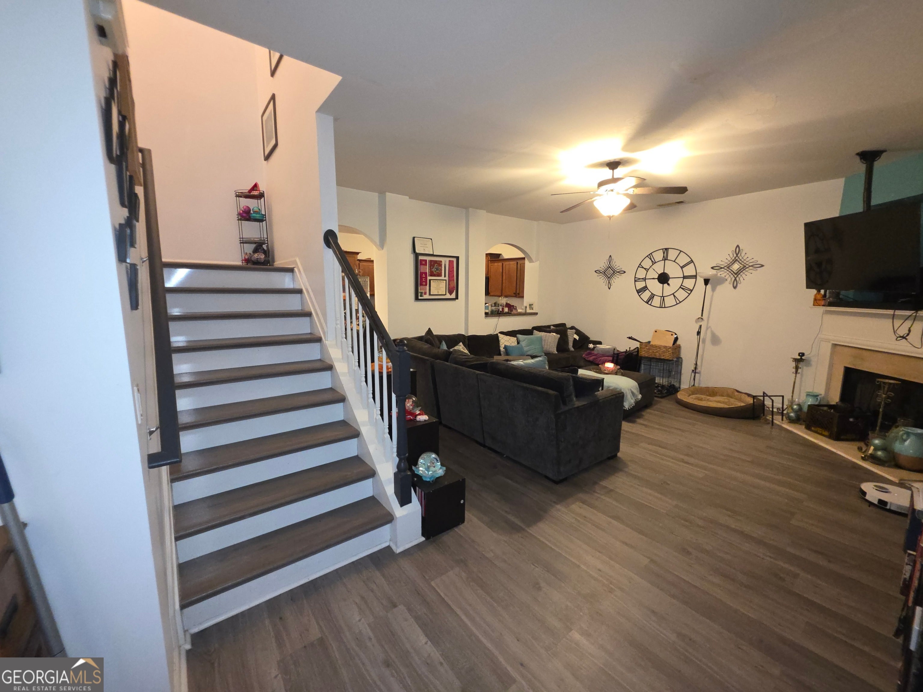 1273 Miss Irene LN