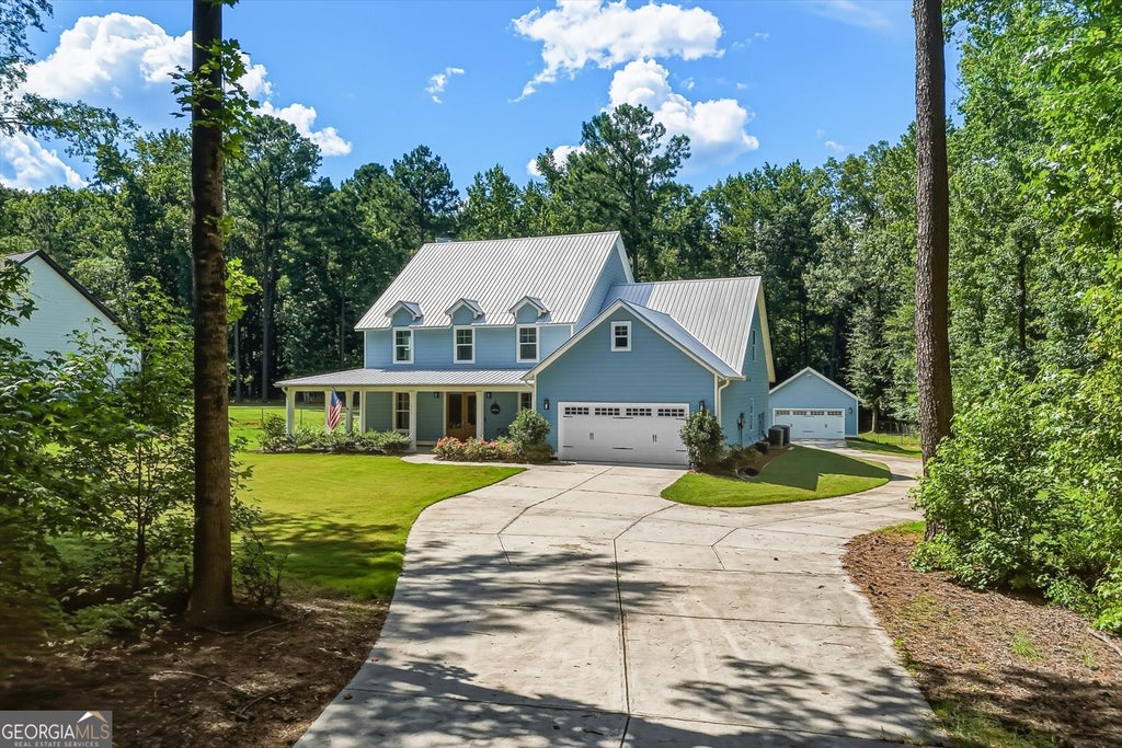 Photo of 695 Parkview Drive, Winterville, GA 30683 (MLS # 10880047)