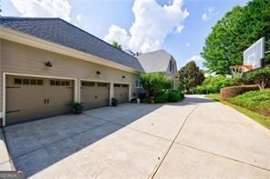 110 Ansley WAY