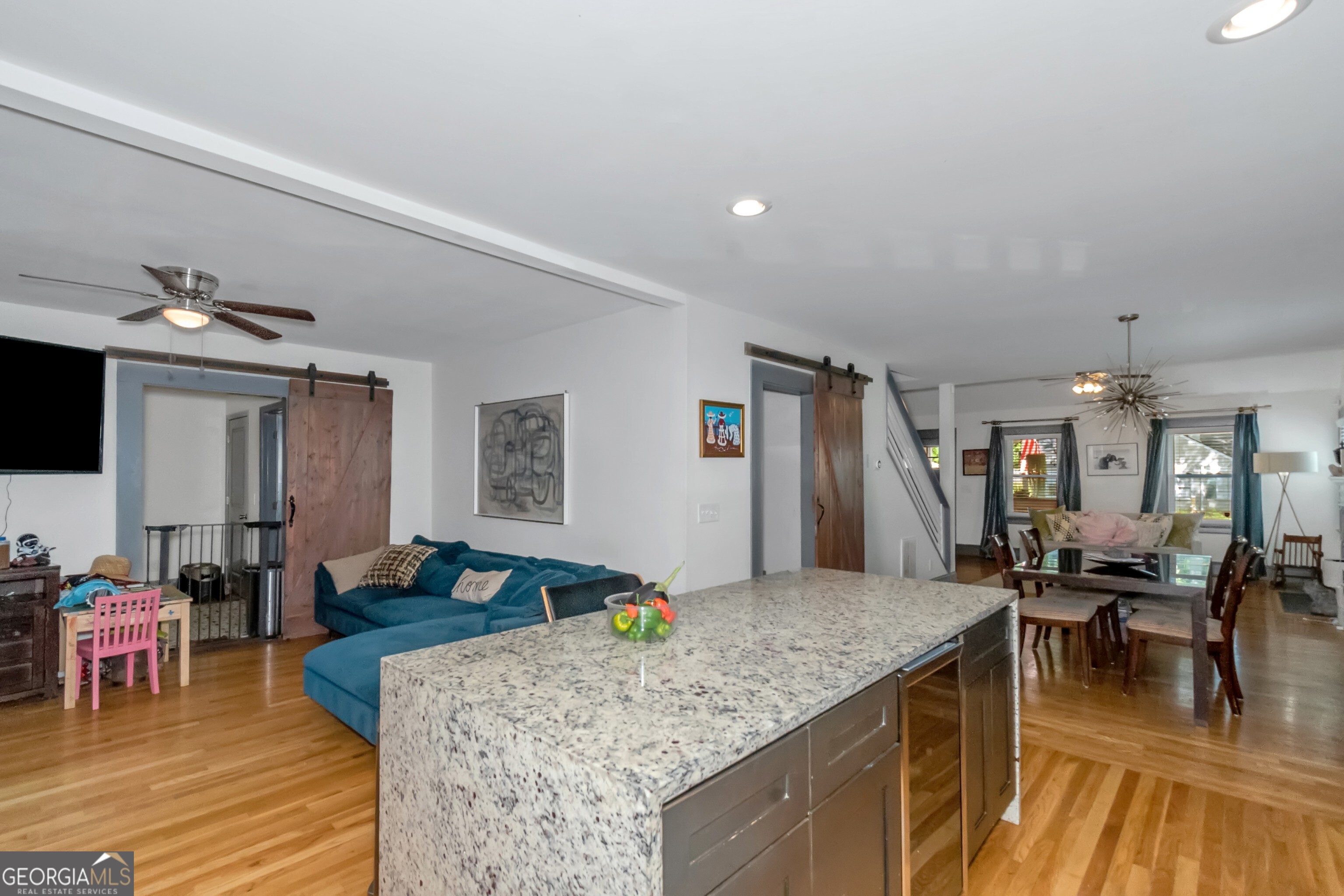 Atlanta, Georgia 30311, United States, 5 Bedrooms Bedrooms, ,4 BathroomsBathrooms,Residential,Active,40254