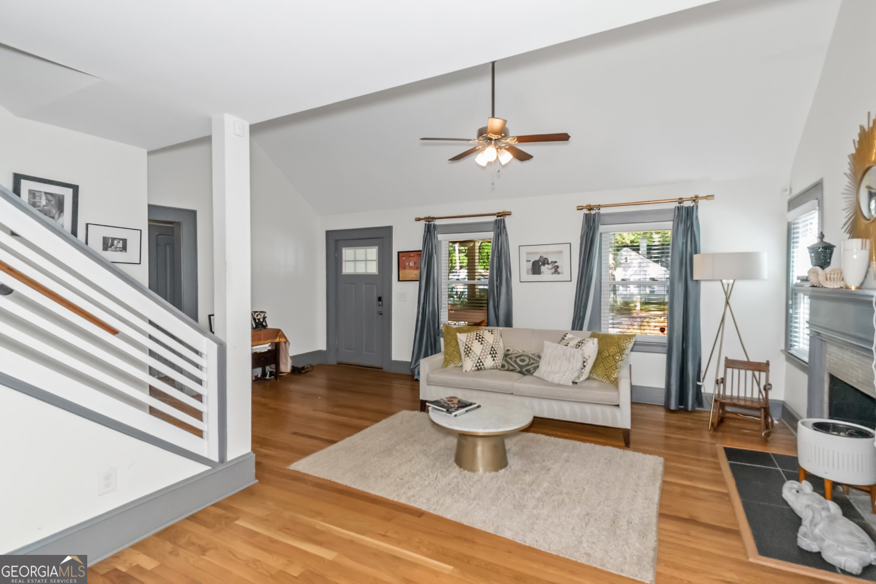 Atlanta, Georgia 30311, United States, 5 Bedrooms Bedrooms, ,4 BathroomsBathrooms,Residential,Active,40254