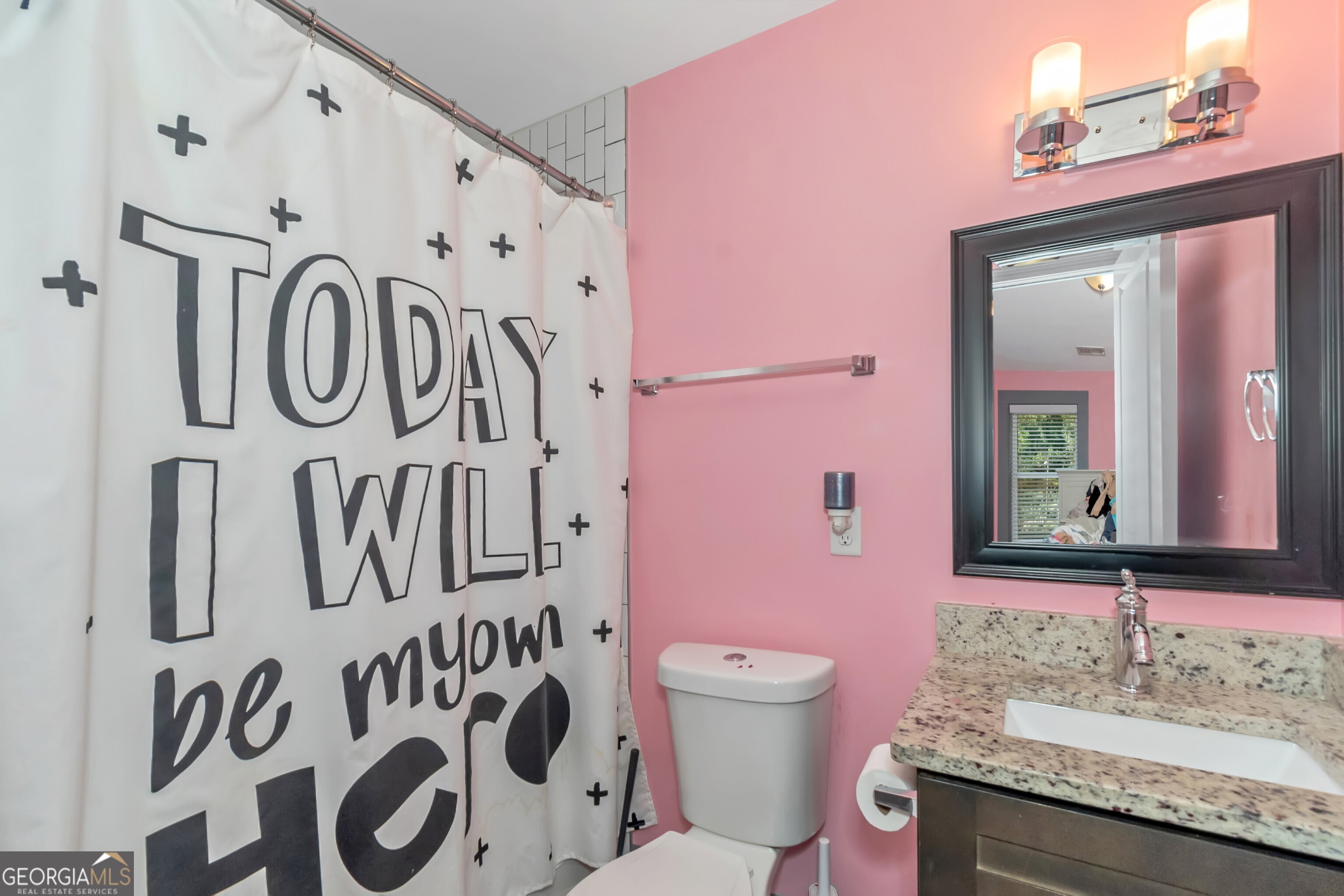 Atlanta, Georgia 30311, United States, 5 Bedrooms Bedrooms, ,4 BathroomsBathrooms,Residential,Active,40254