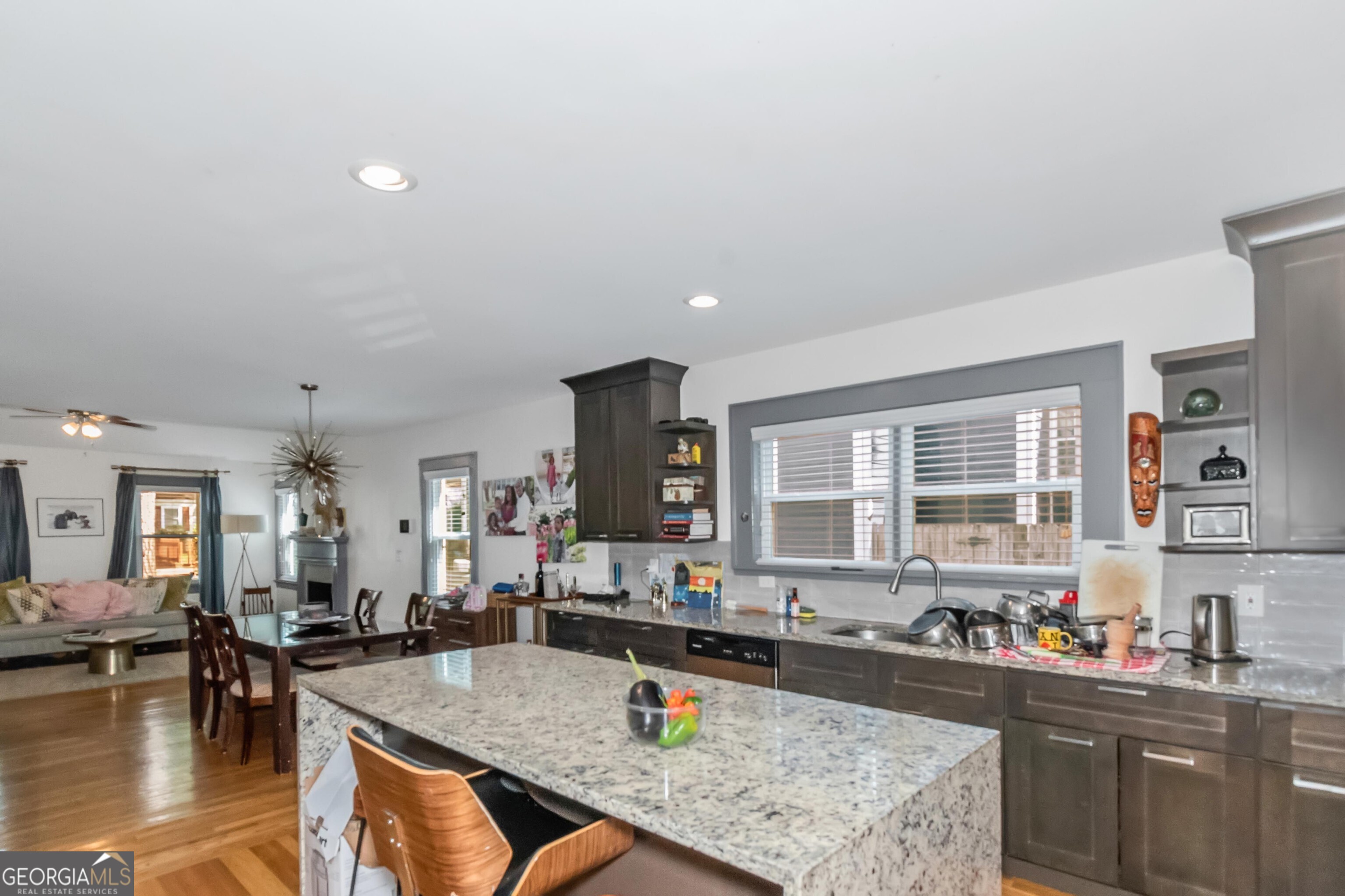 Atlanta, Georgia 30311, United States, 5 Bedrooms Bedrooms, ,4 BathroomsBathrooms,Residential,Active,40254