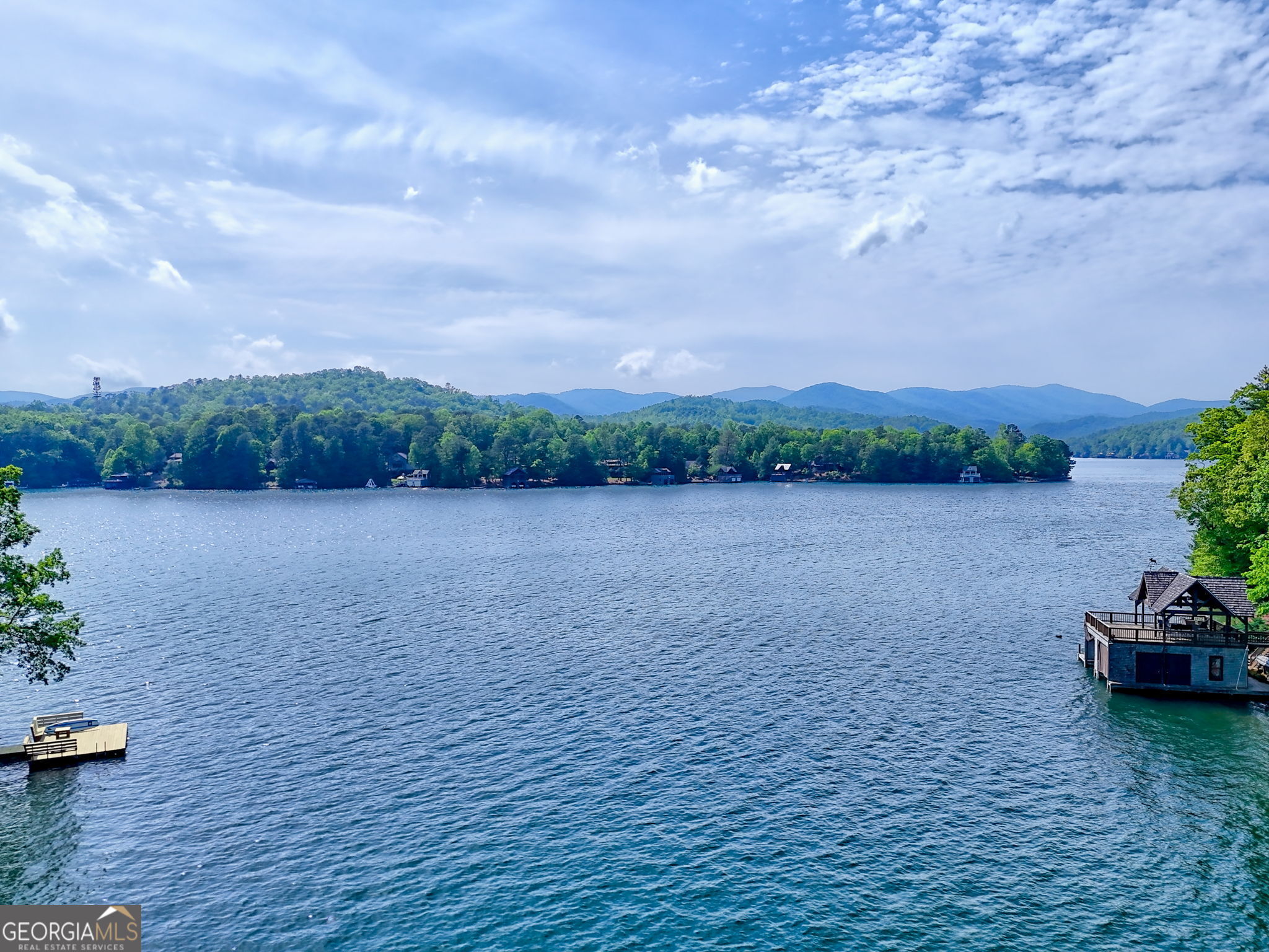 Tiger, Georgia 30576, United States, 4 Bedrooms Bedrooms, ,2 BathroomsBathrooms,Residential,Active,133132