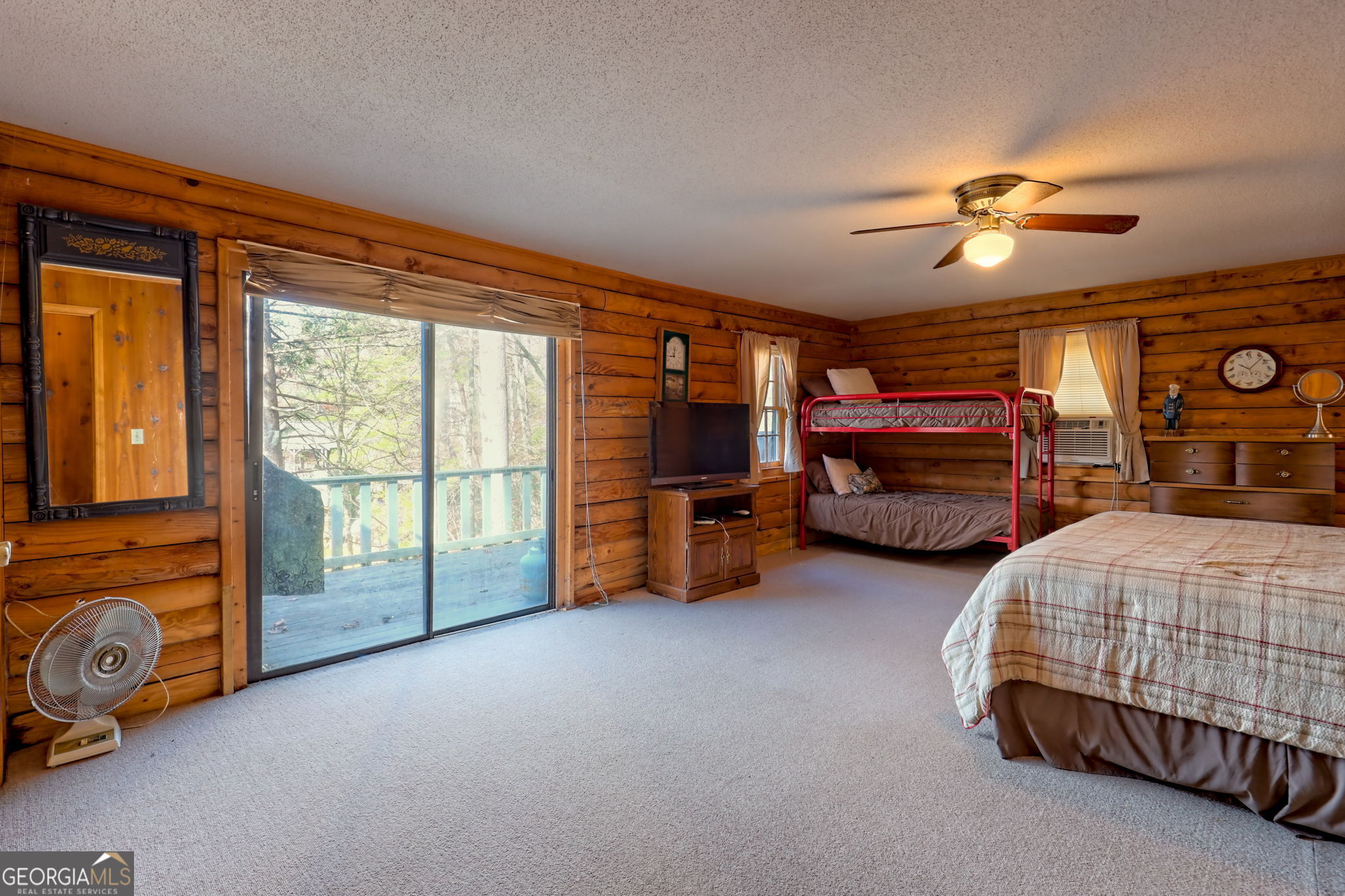 Tiger, Georgia 30576, United States, 4 Bedrooms Bedrooms, ,2 BathroomsBathrooms,Residential,Active,133132