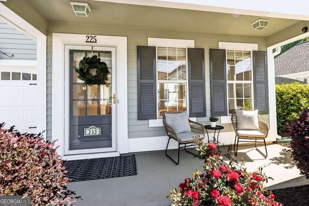 Photo of 225 Rose Cottage Drive, Woodstock, GA 30189 (MLS # 10739046)