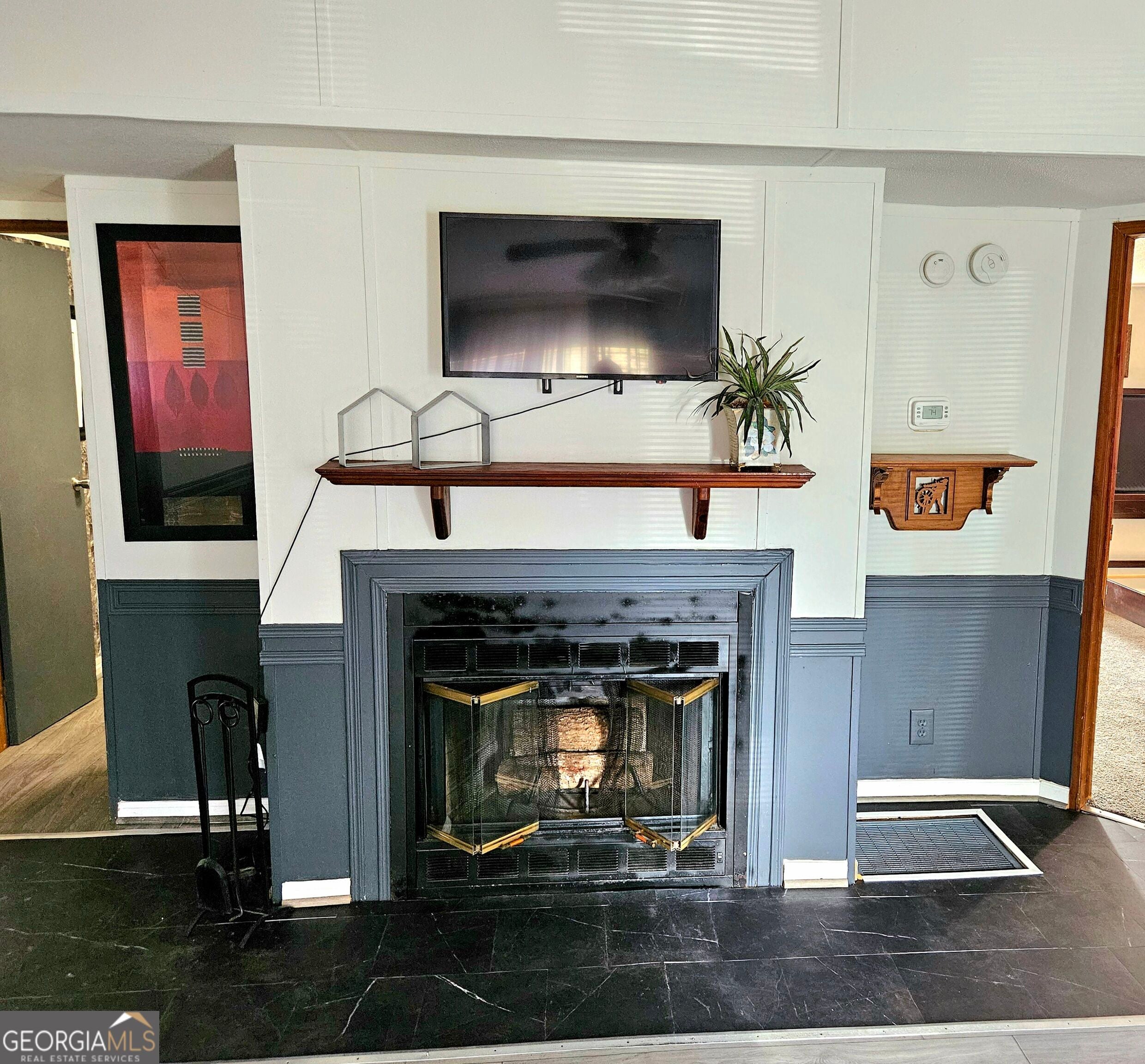 1052 E Highway 26