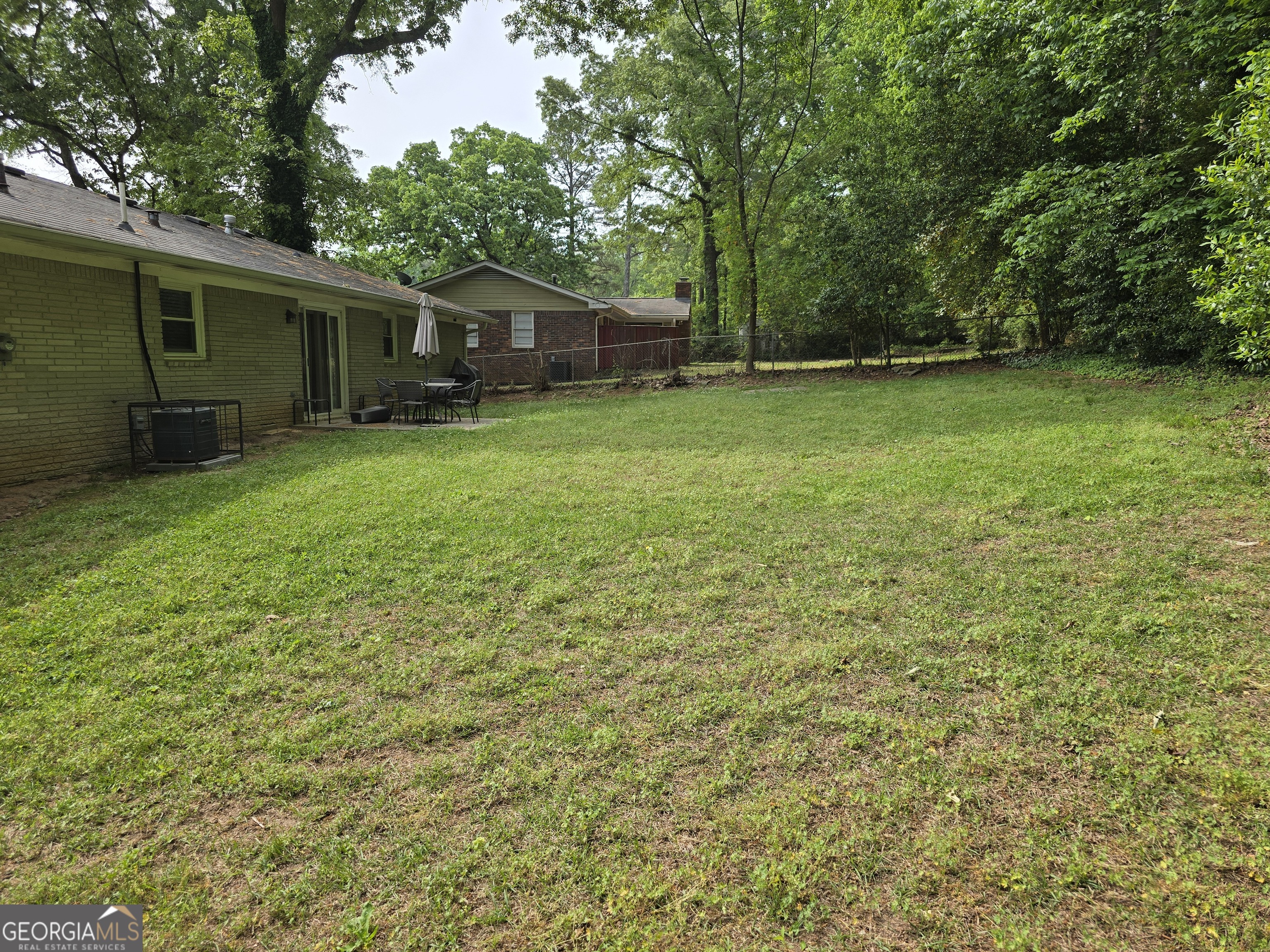 2717 Hutch DR