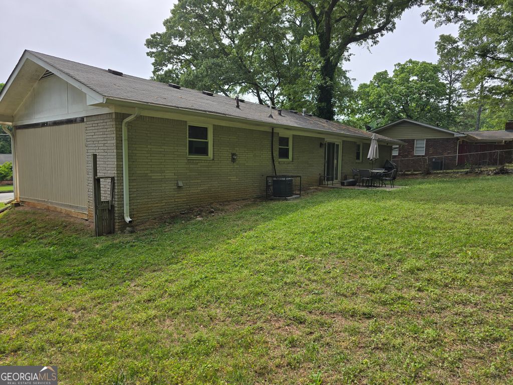 Photo of 2717 Hutch Drive, Decatur, GA 30034 (MLS # 10771390)