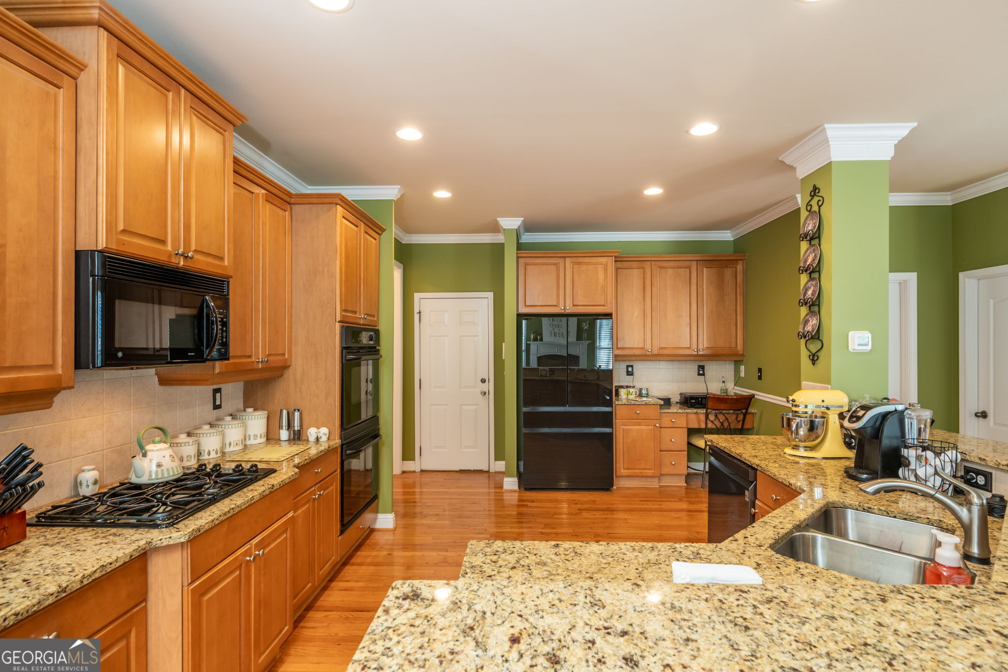 Addi's Pond - Residential