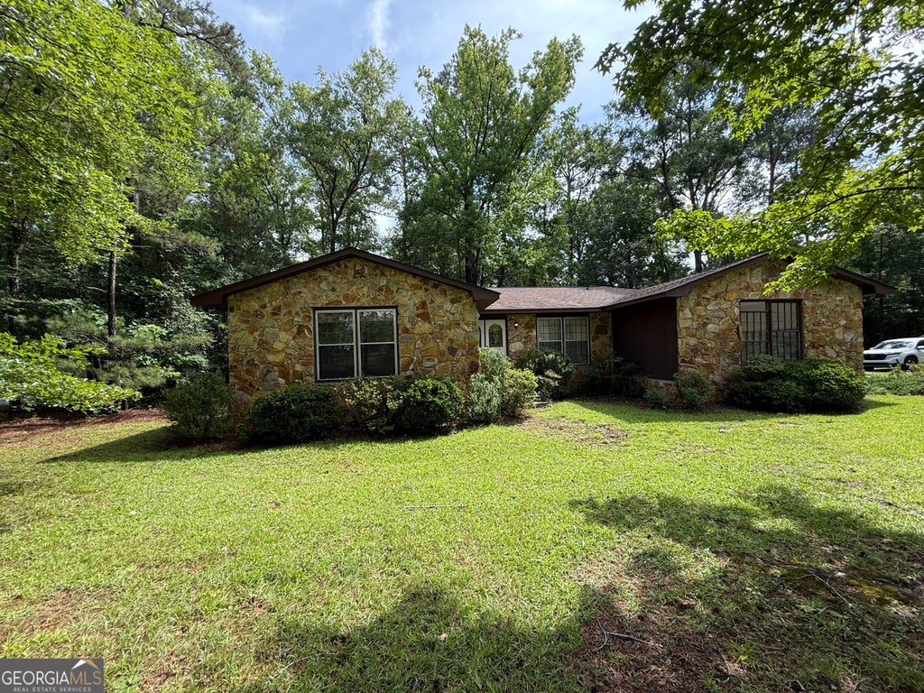 Photo of 558 Lakewood Drive, Thomson, GA 30824 (MLS # 10789775)