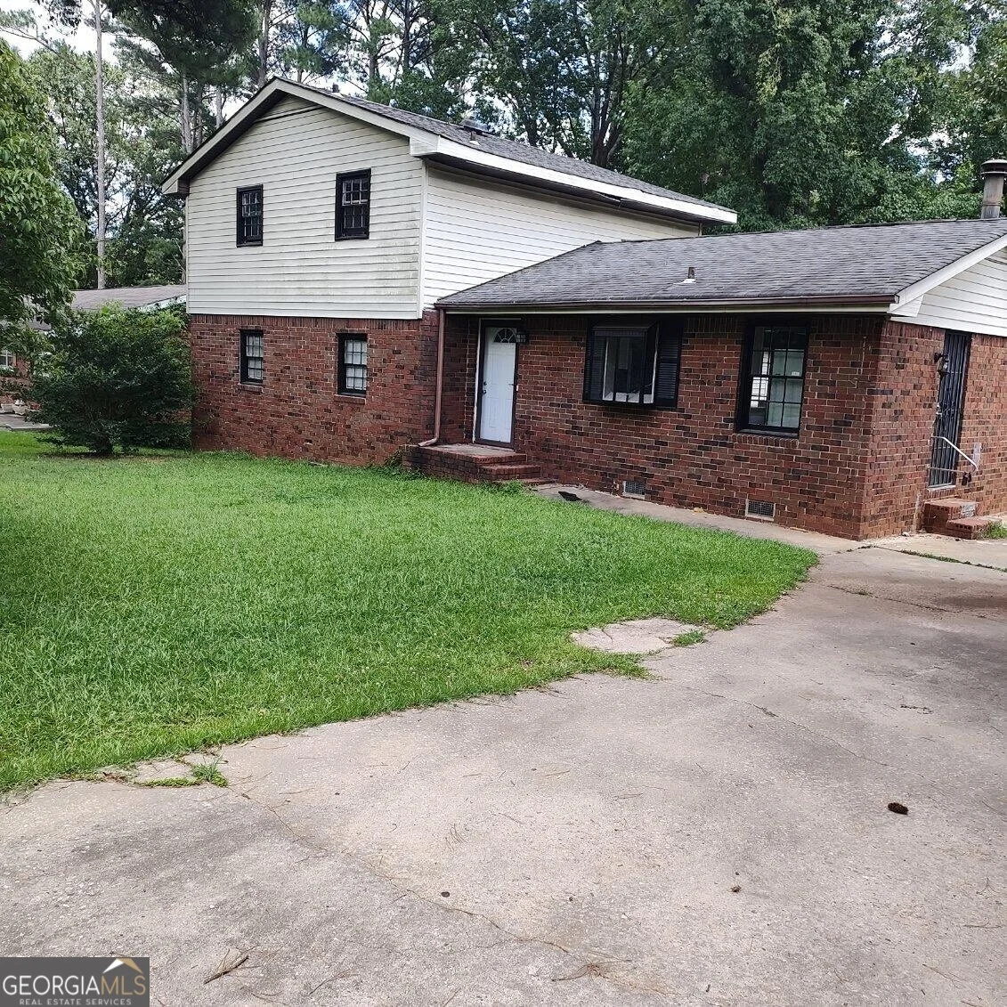 1217 Dove Court