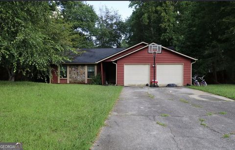 1090 Pond Ridge DR Riverdale GA 30296