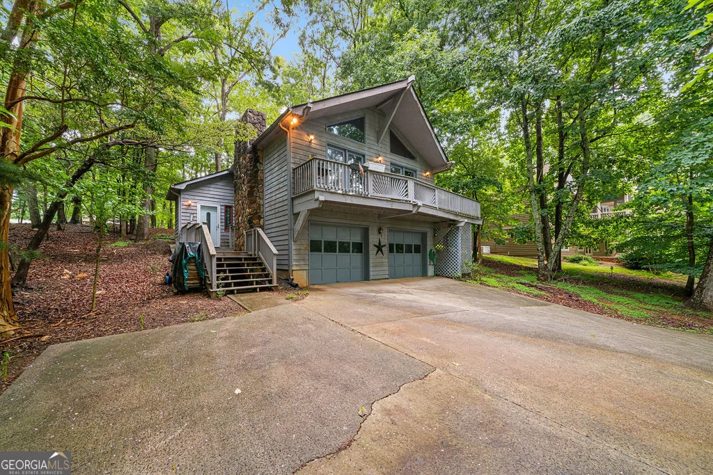 166 Lake View Trace