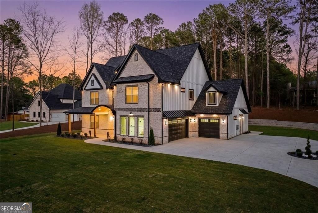 99 Beech Creek CIR