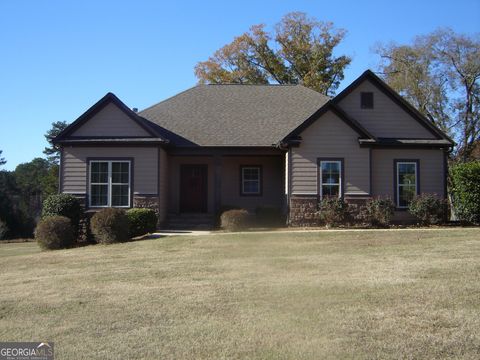 A home in Lanett